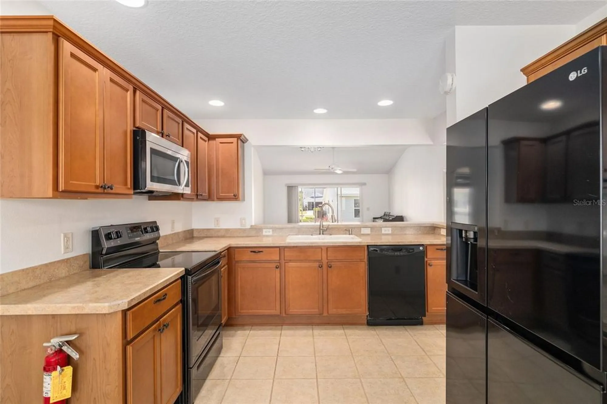 Property Slideshow image 8 of 19 | 2519 hanlon ter, The Villages, FL, 32162