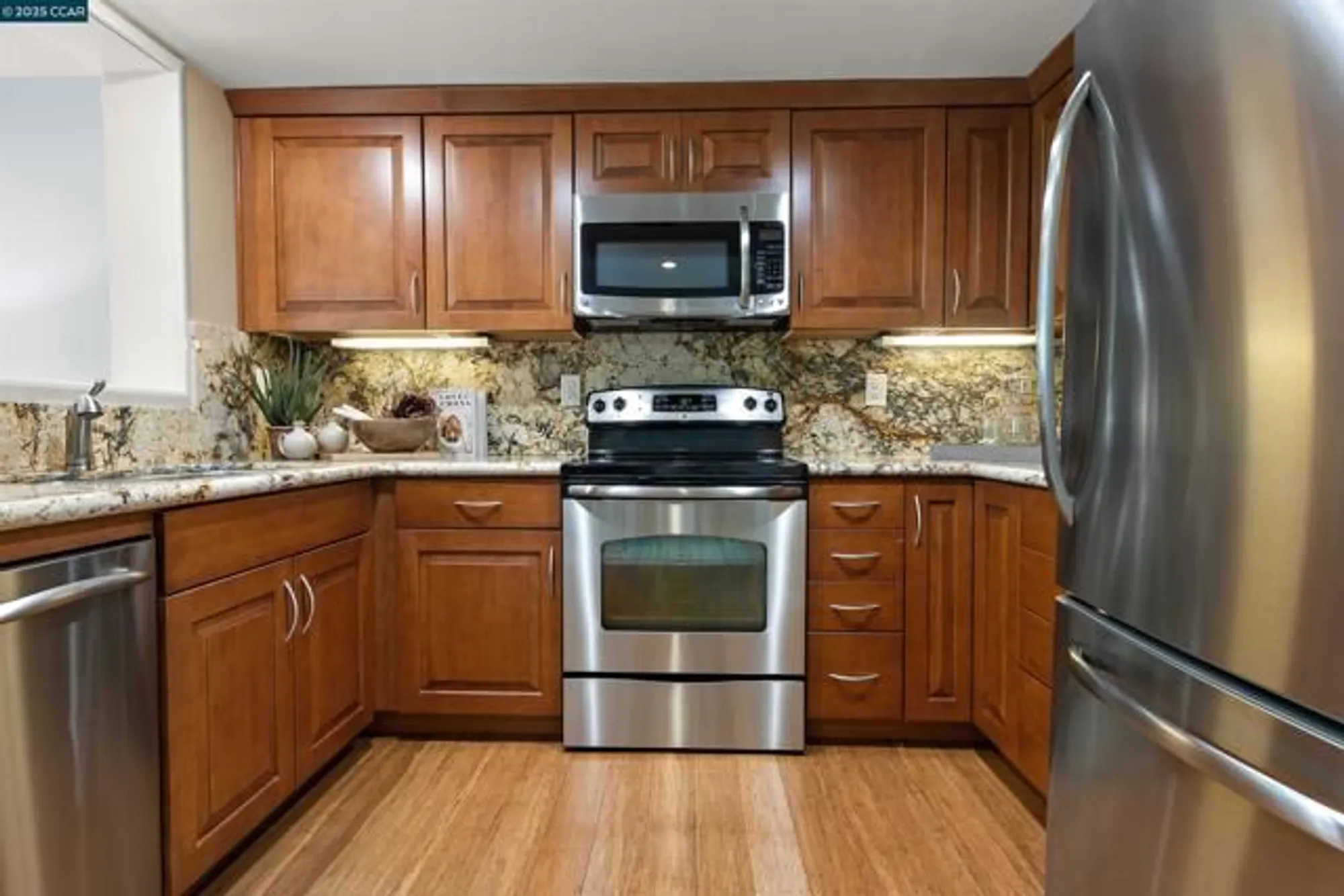 Property Slideshow image 8 of 29 | 1101 singingwood ct apt 4, Walnut Creek, CA, 94595