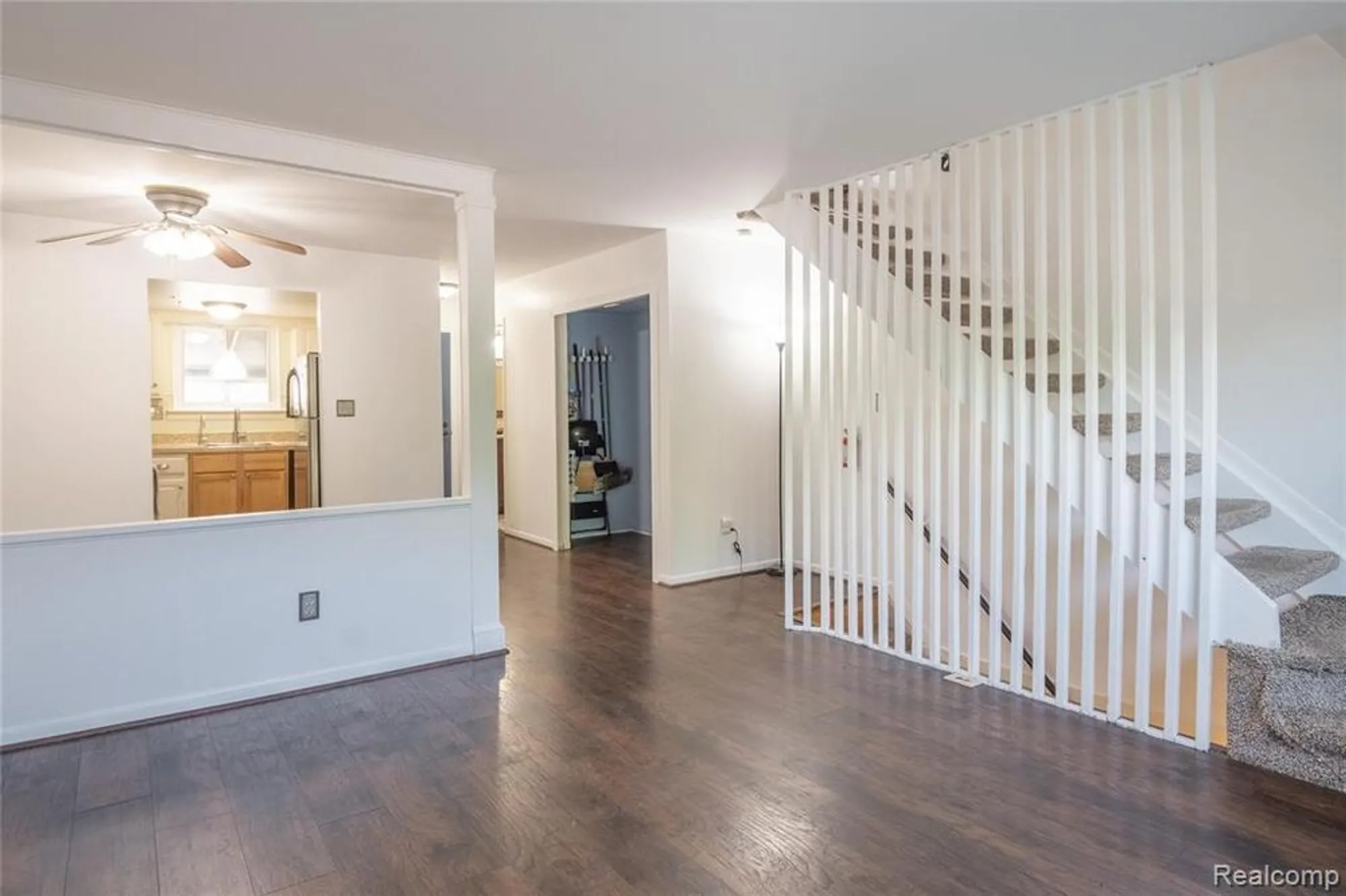 Property Slideshow image 8 of 36 | 61021 heritage blvd # 4, South Lyon, MI, 48178