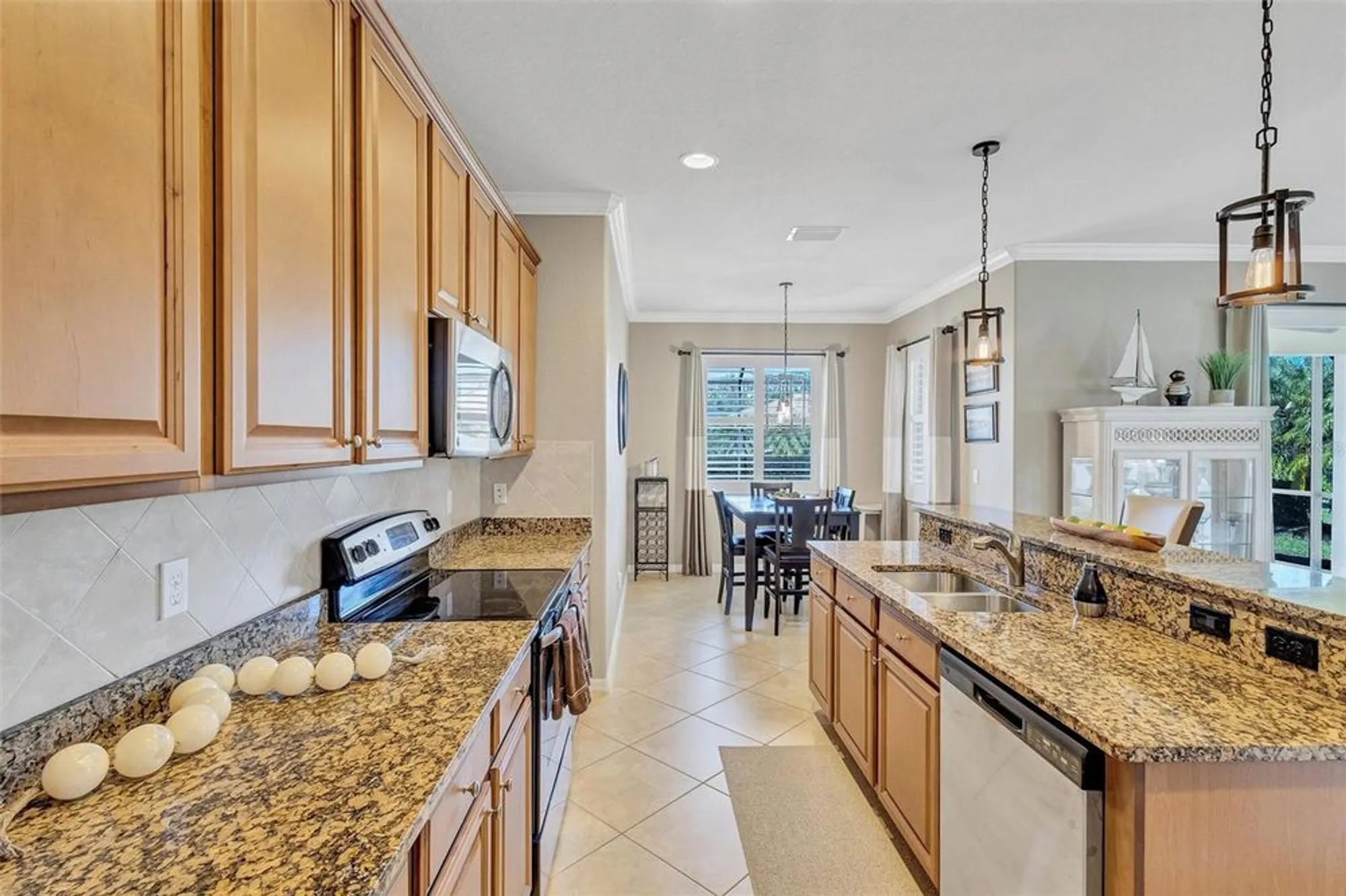 Property Slideshow image 14 of 54 | 8007 river preserve dr, Bradenton, FL, 34212