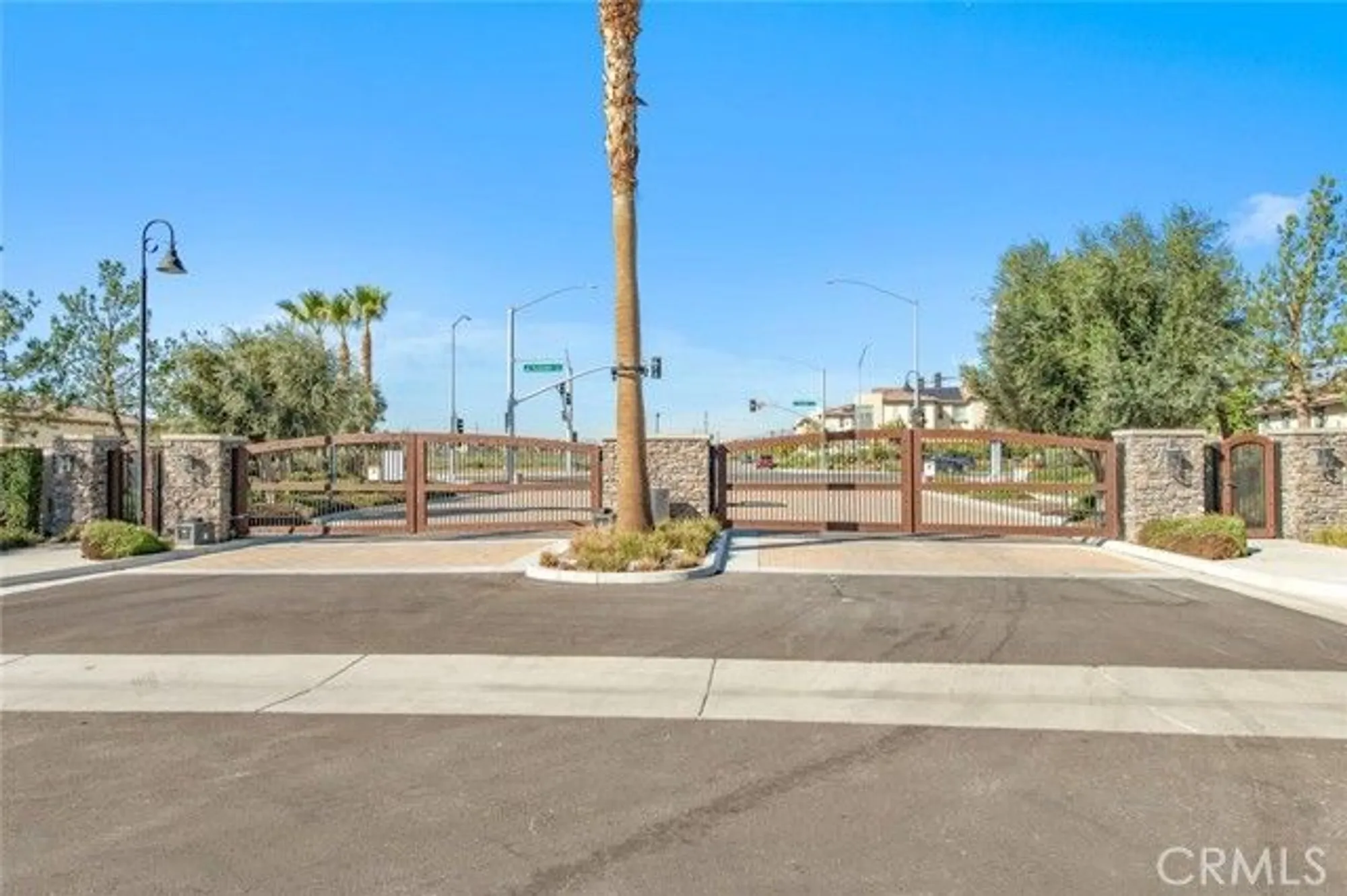 Property Slideshow image 47 of 50 | 4522 s afton privado, Ontario, CA, 91761