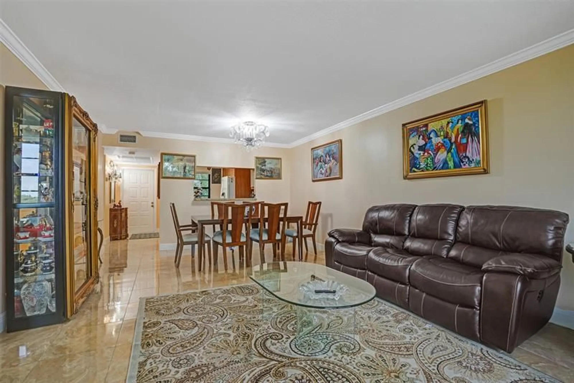 Property Slideshow image 17 of 48 | 1101 colony point cir 403, Pembroke Pines, FL, 33026
