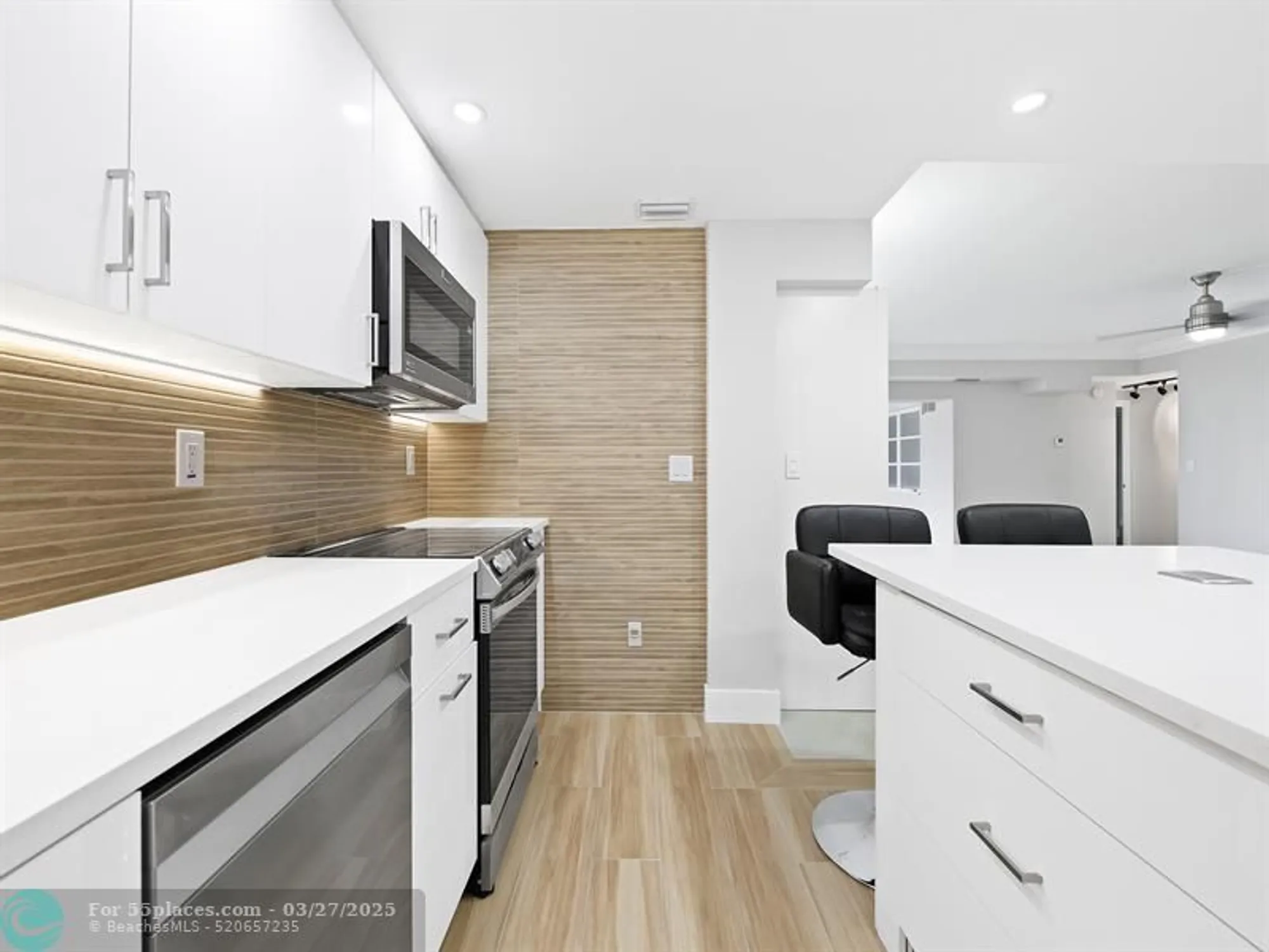 Property Slideshow image 7 of 40 | 3200 ne 36th st 619, Fort Lauderdale, FL, 33308