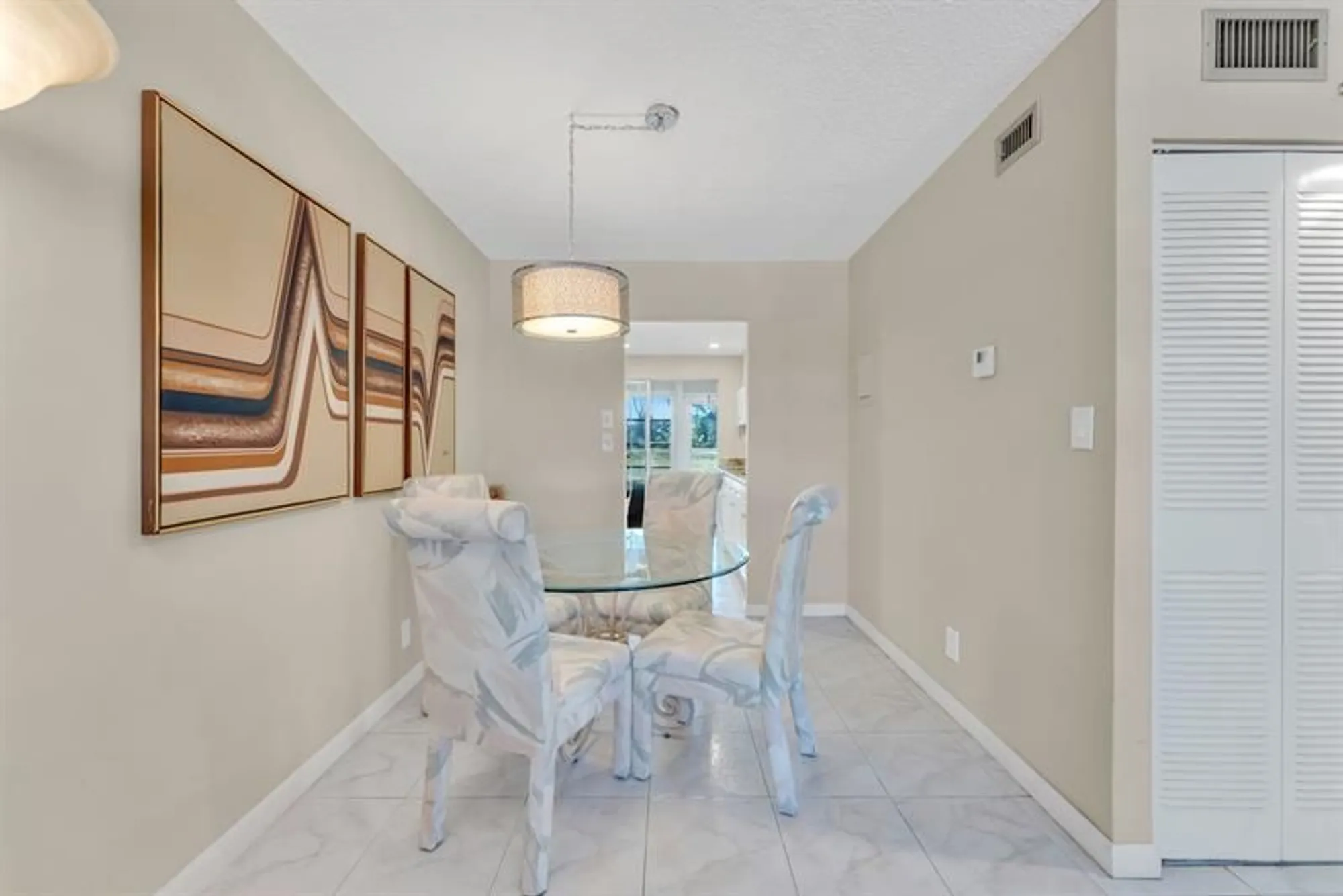 Property Slideshow image 6 of 25 | 7390 nw 1st st 104, Margate, FL, 33063