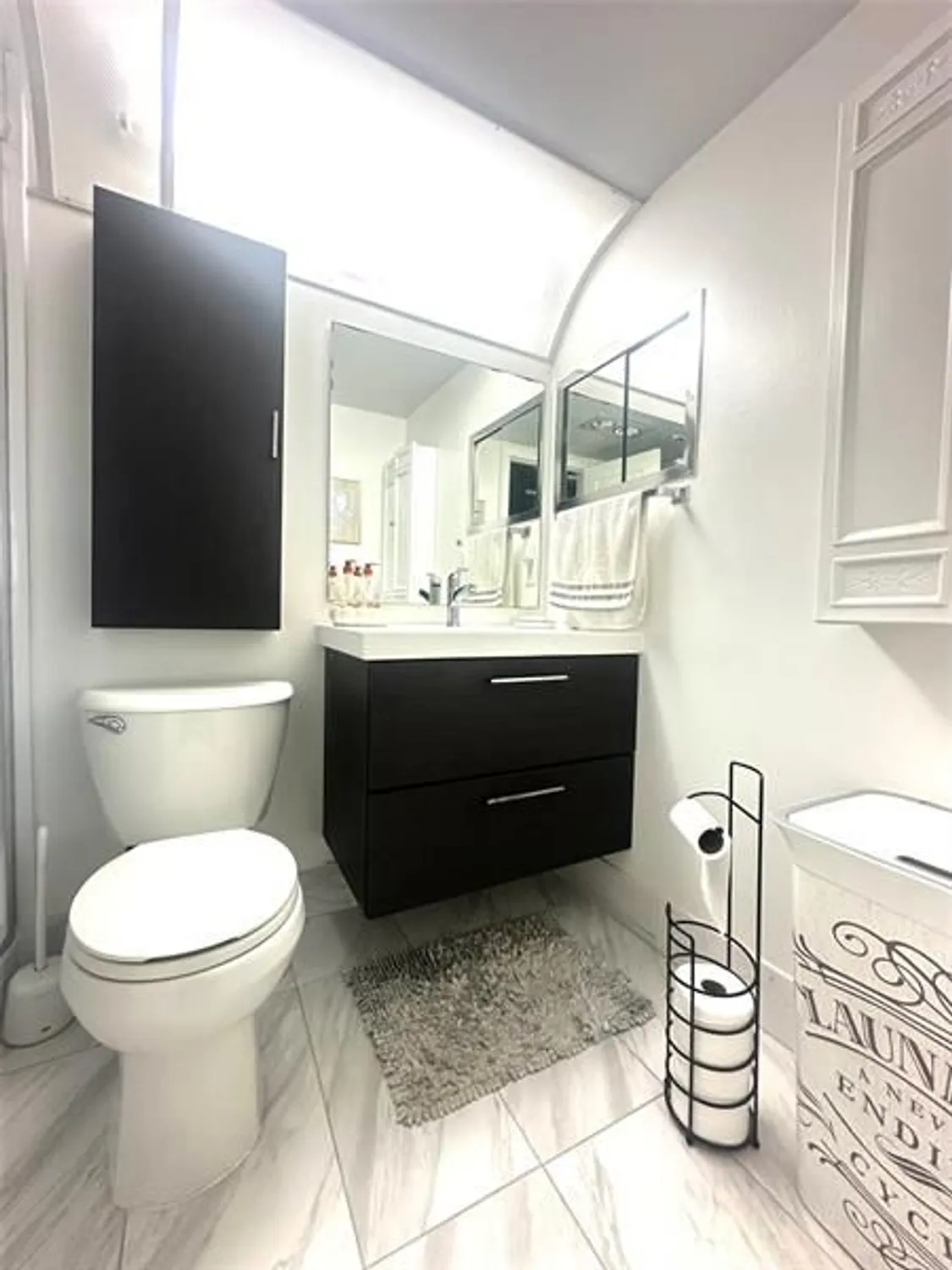 Property Slideshow image 16 of 68 | 4012 newport g # 4012, Deerfield Beach, FL, 33442