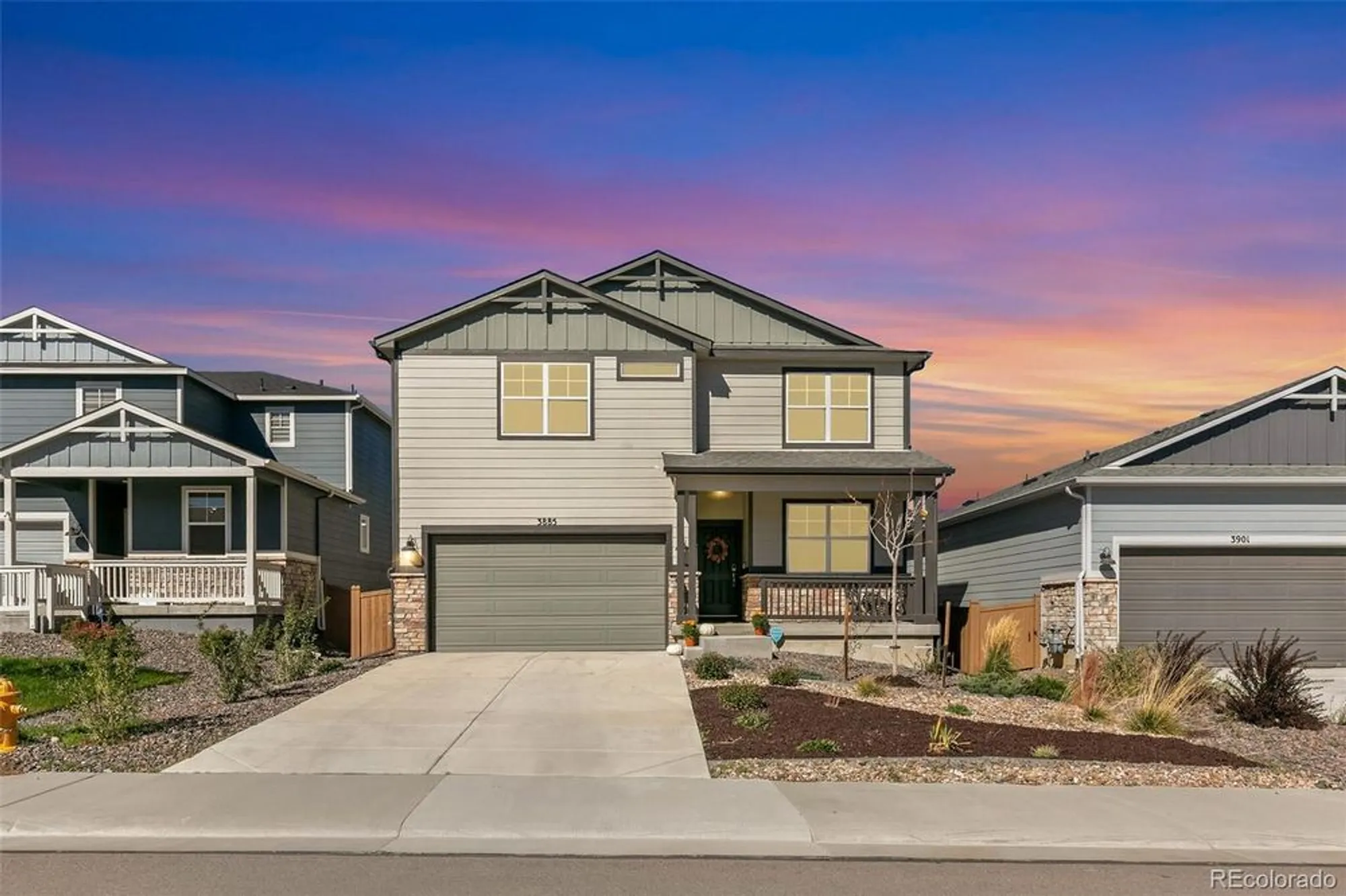 Property Slideshow image 3 of 40 | 3885 red valley cir, Castle Rock, CO, 80104
