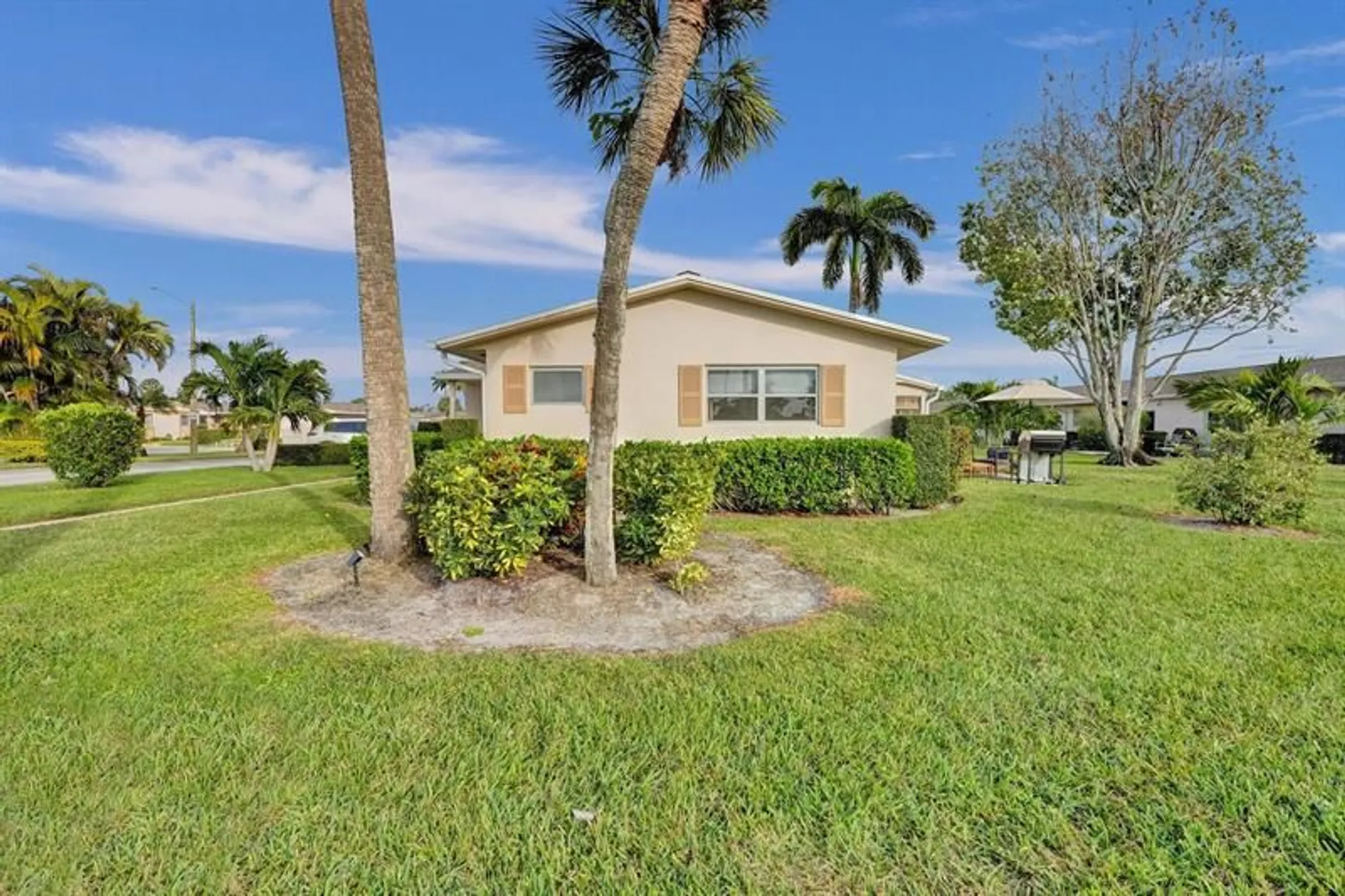 Property Slideshow image 39 of 58 | 2592 dudley dr a, West Palm Beach, FL, 33415