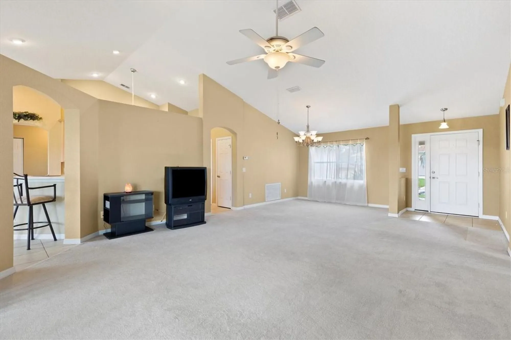 Property Slideshow image 12 of 43 | 17083 se 115th terrace rd, Summerfield, FL, 34491