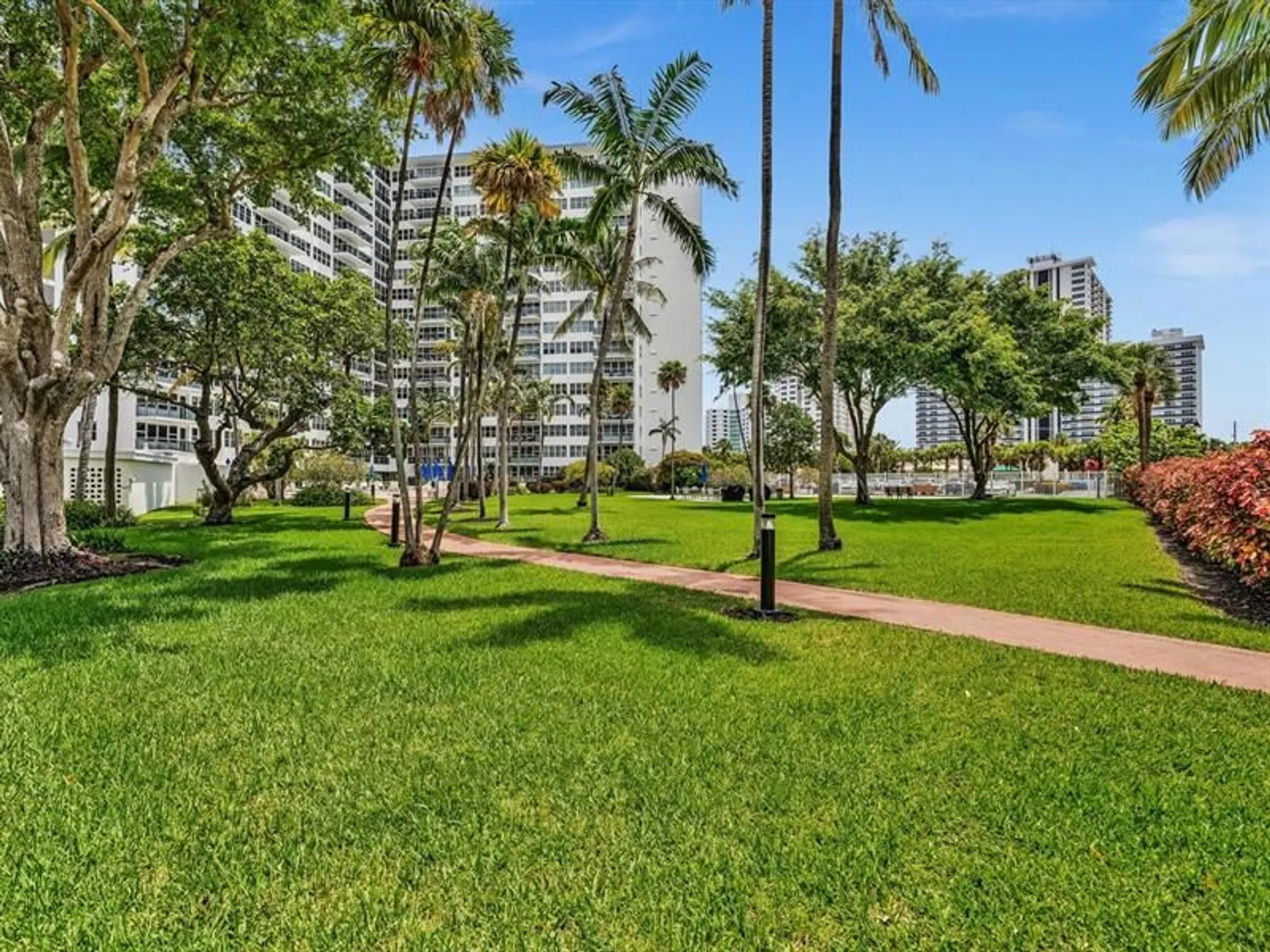 Property Slideshow image 33 of 44 | 3300 ne 36th st 714, Fort Lauderdale, FL, 33308
