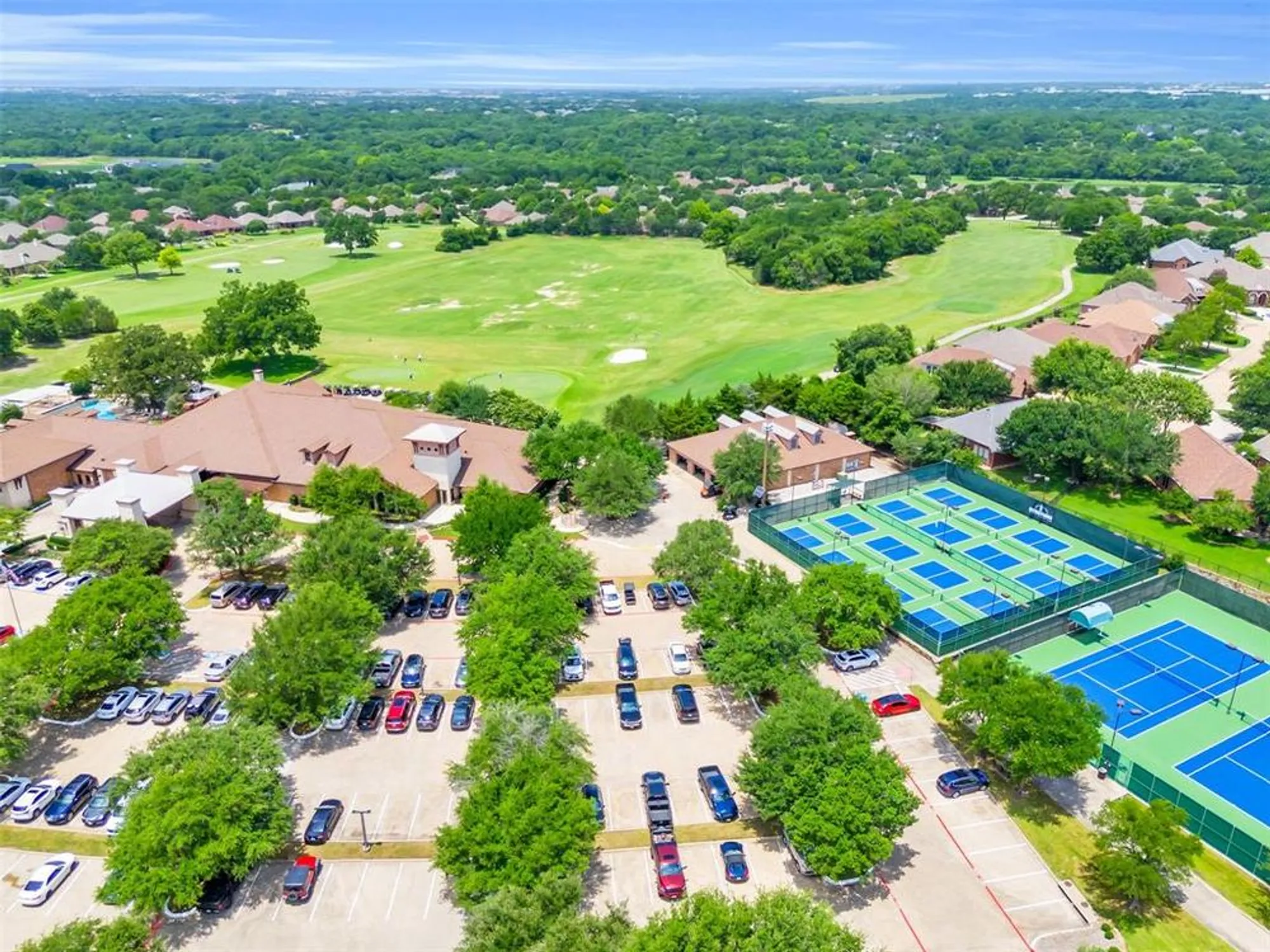 Property Slideshow image 18 of 29 | 654 scenic ranch cir, Fairview, TX, 75069