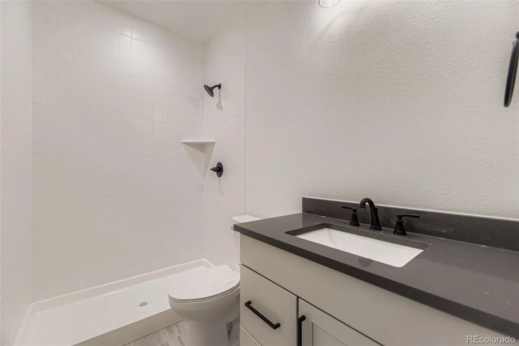 Property Slideshow image 17 of 24 | 8895 s riviera way, Aurora, CO, 80016