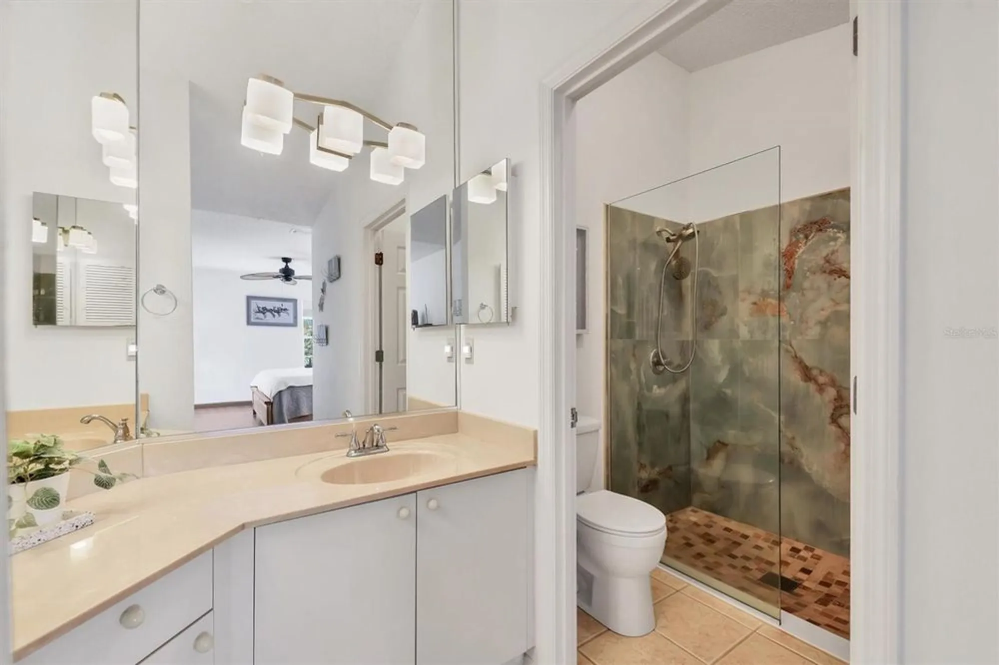 Property Slideshow image 18 of 36 | 1225 spoonbill landings cir, Bradenton, FL, 34209