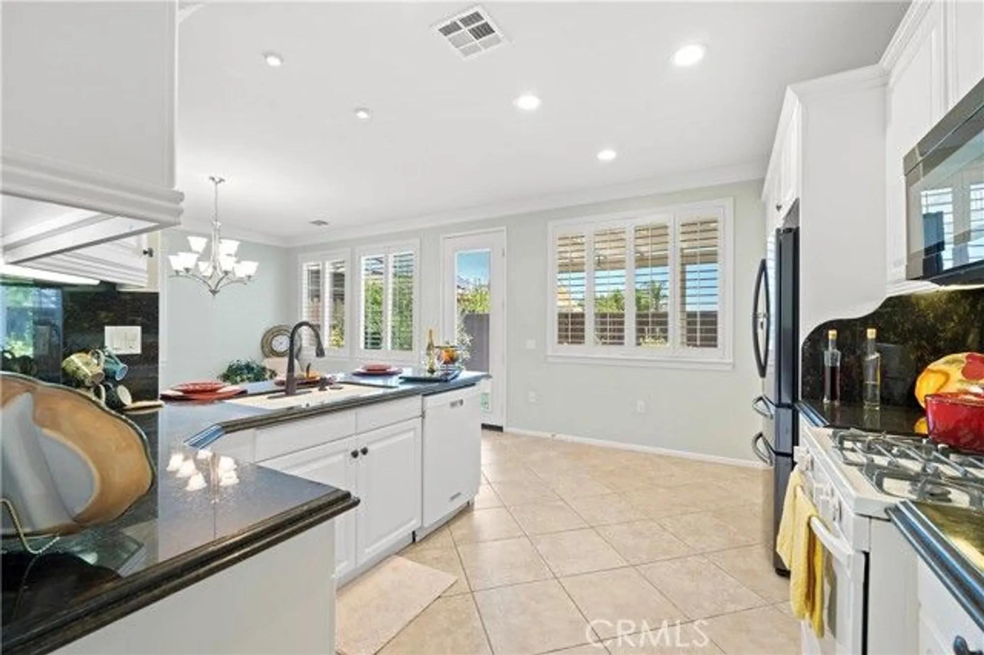 Property Slideshow image 10 of 73 | 508 casper dr, Hemet, CA, 92545