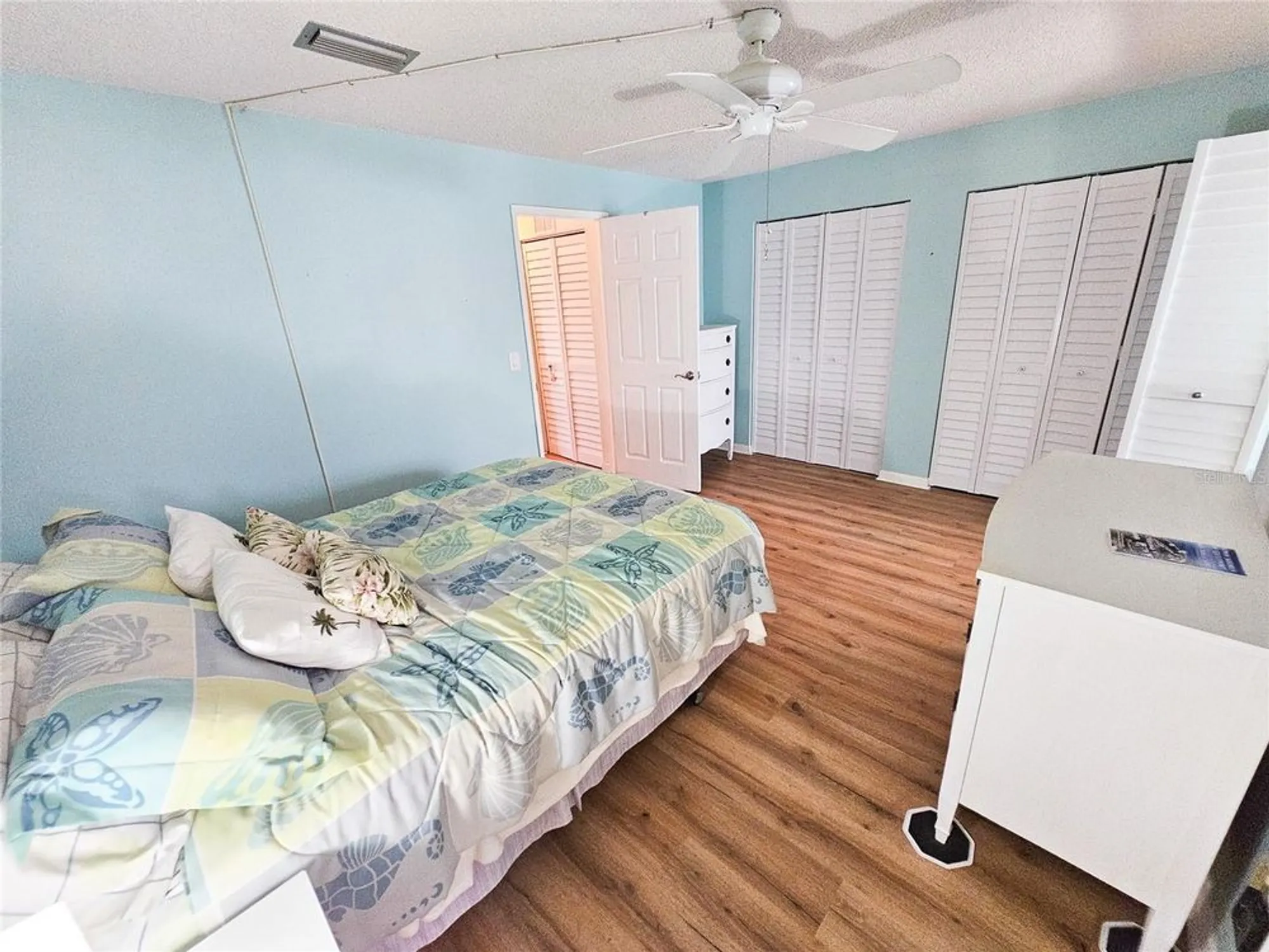 Property Slideshow image 15 of 35 | 2960 59th st 311, Gulfport, FL, 33707