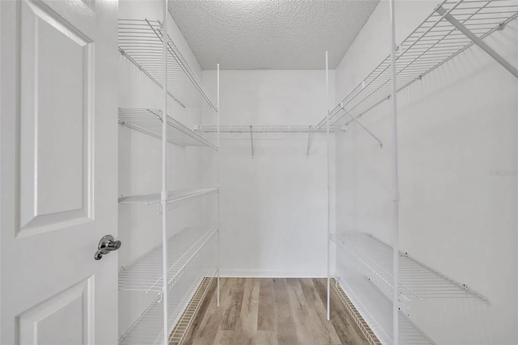 Property Slideshow image 23 of 54 | 1428 almanza dr, Lady Lake, FL, 32159