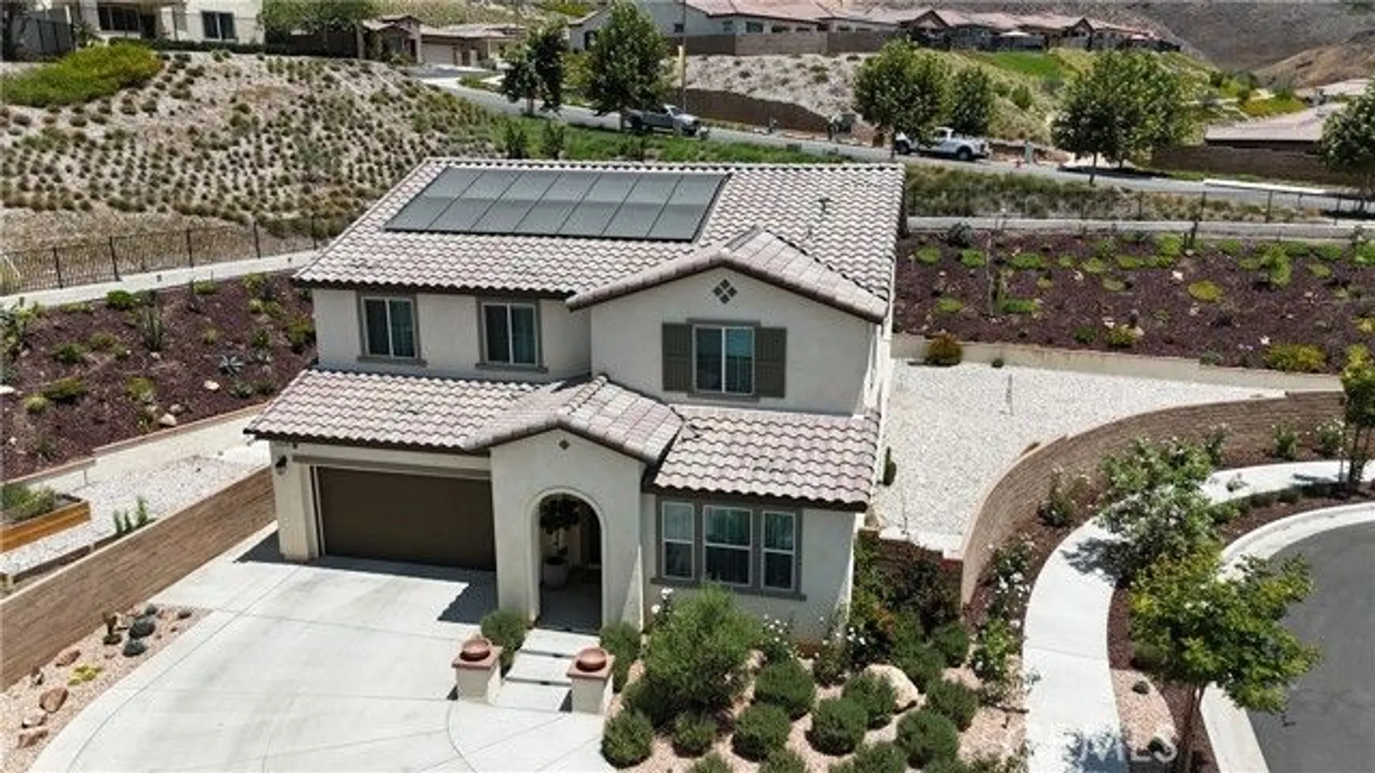 Property Slideshow image 2 of 31 | 11800 starlily ct, Corona, CA, 92883