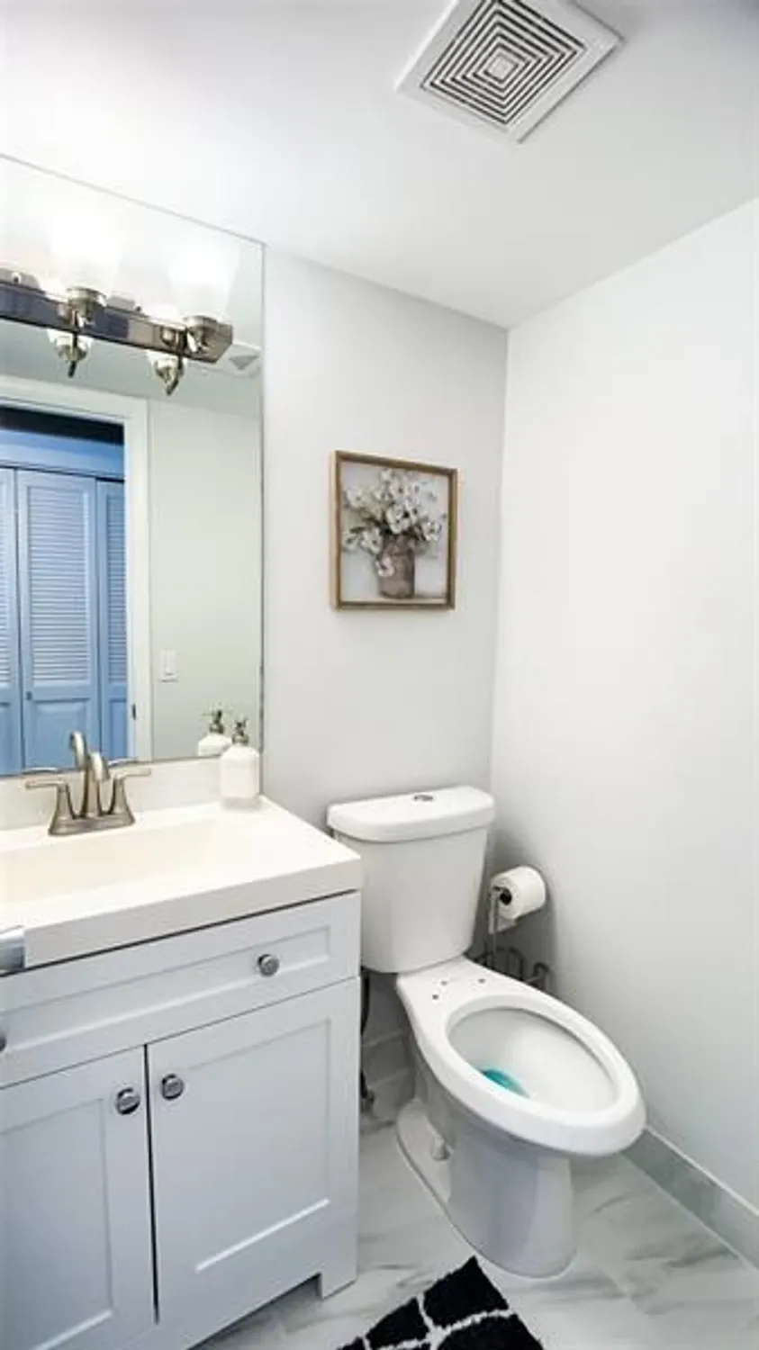 Property Slideshow image 22 of 49 | 1069 newport q # 1069, Deerfield Beach, FL, 33442