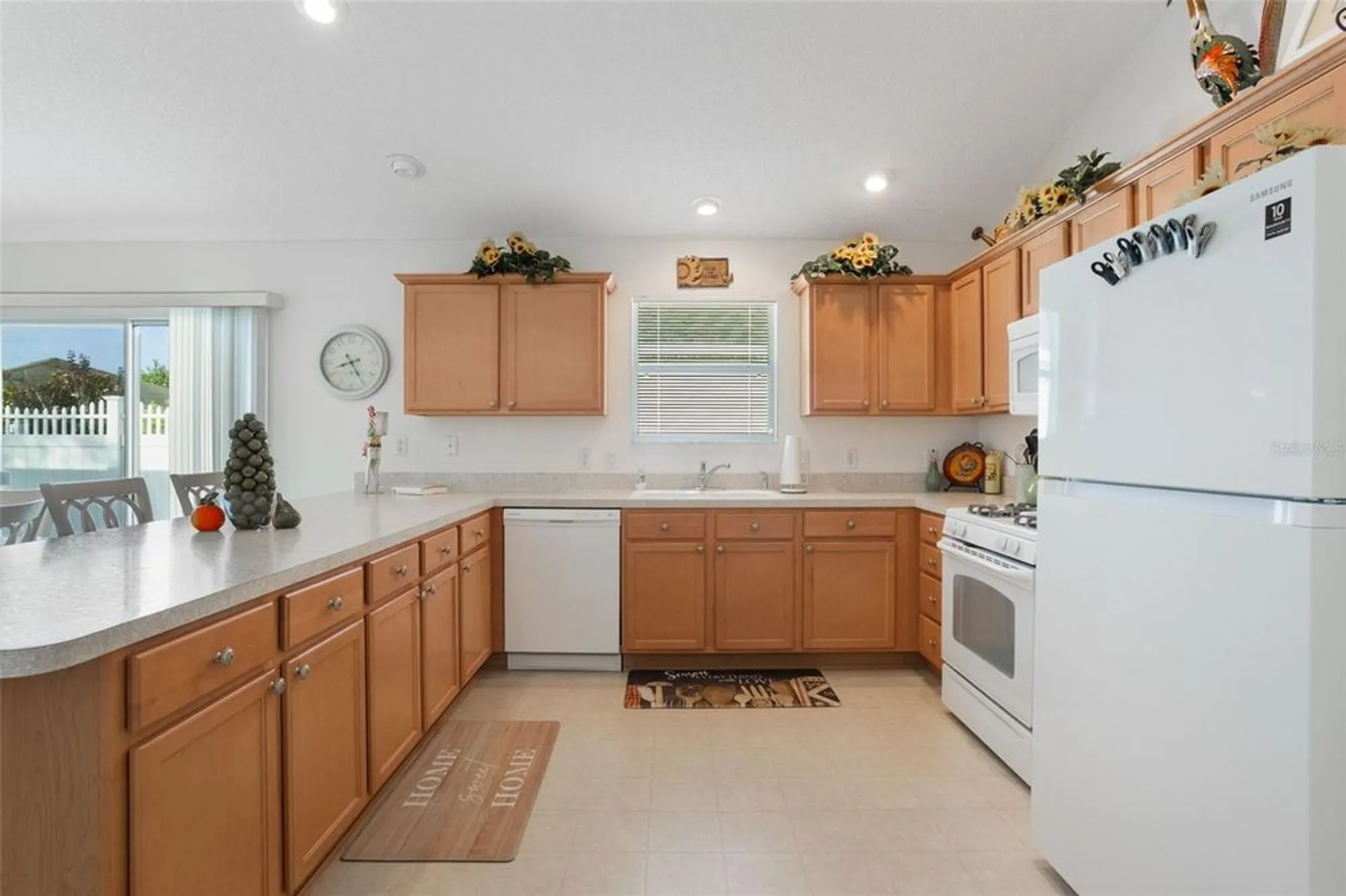Property Slideshow image 4 of 34 | 594 lacy pl, The Villages, FL, 32162