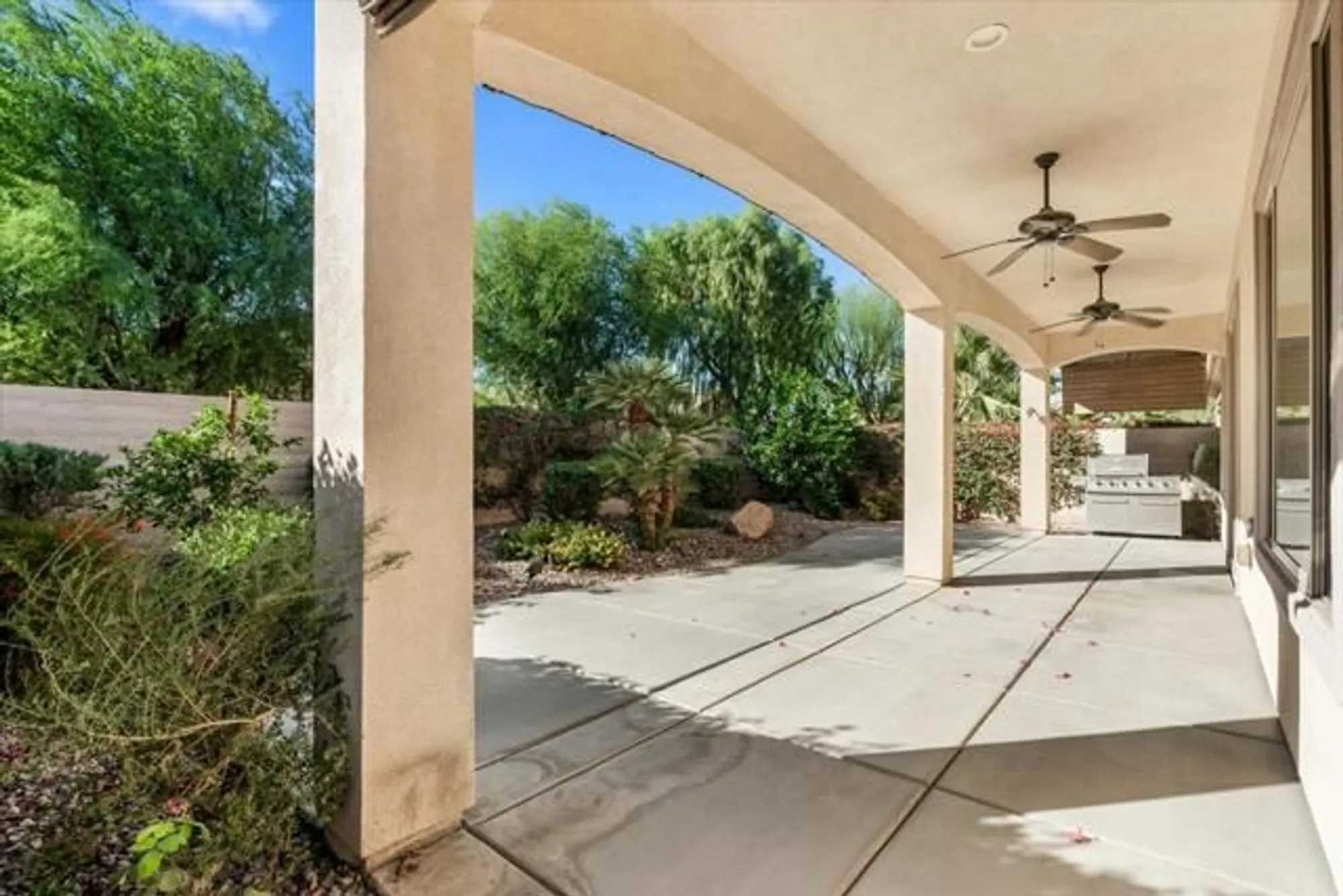 Property Slideshow image 21 of 24 | 81543 avenida de baile, Indio, CA, 92203