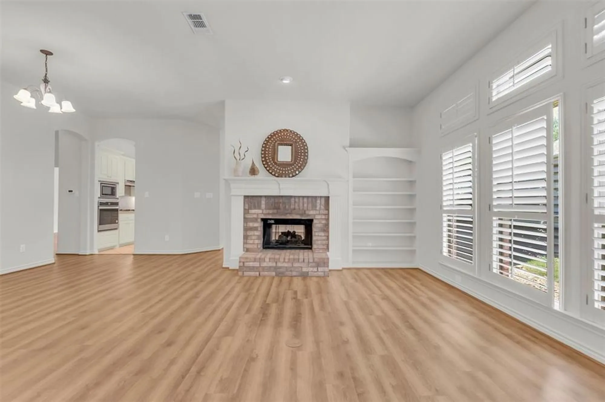 Property Slideshow image 22 of 29 | 654 scenic ranch cir, Fairview, TX, 75069