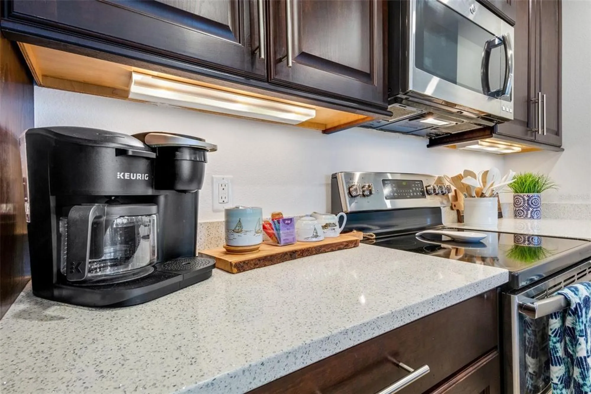 Property Slideshow image 30 of 94 | 395 aruba cir unit 101, Bradenton, FL, 34209