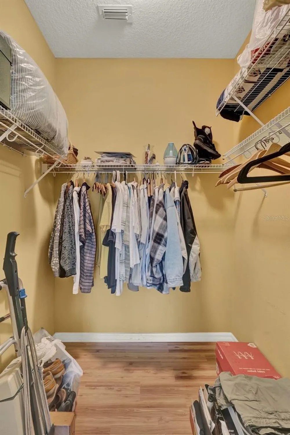 Property Slideshow image 21 of 45 | 27302 stoney brook dr, Leesburg, FL, 34748