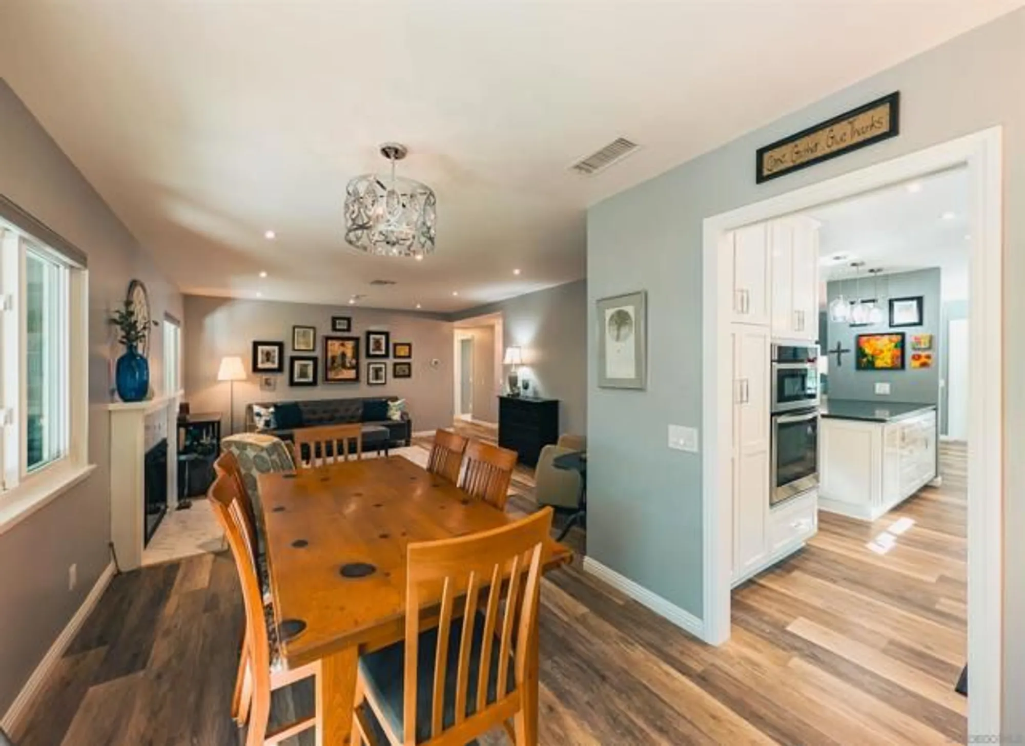 Property Slideshow image 8 of 57 | 16482 roca dr, San Diego, CA, 92128