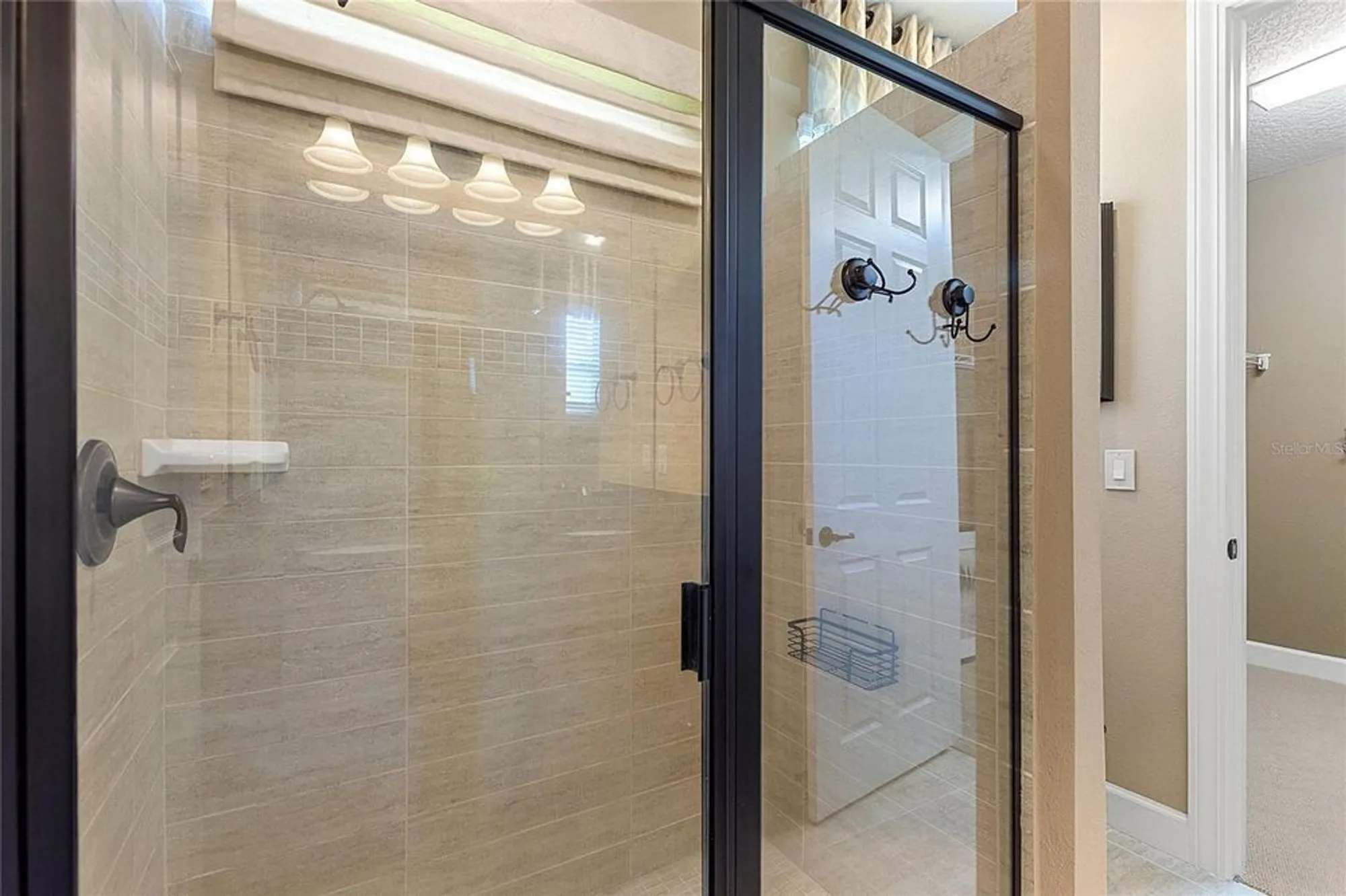 Property Slideshow image 35 of 86 | 513 san sebastian ct, Davenport, FL, 33837