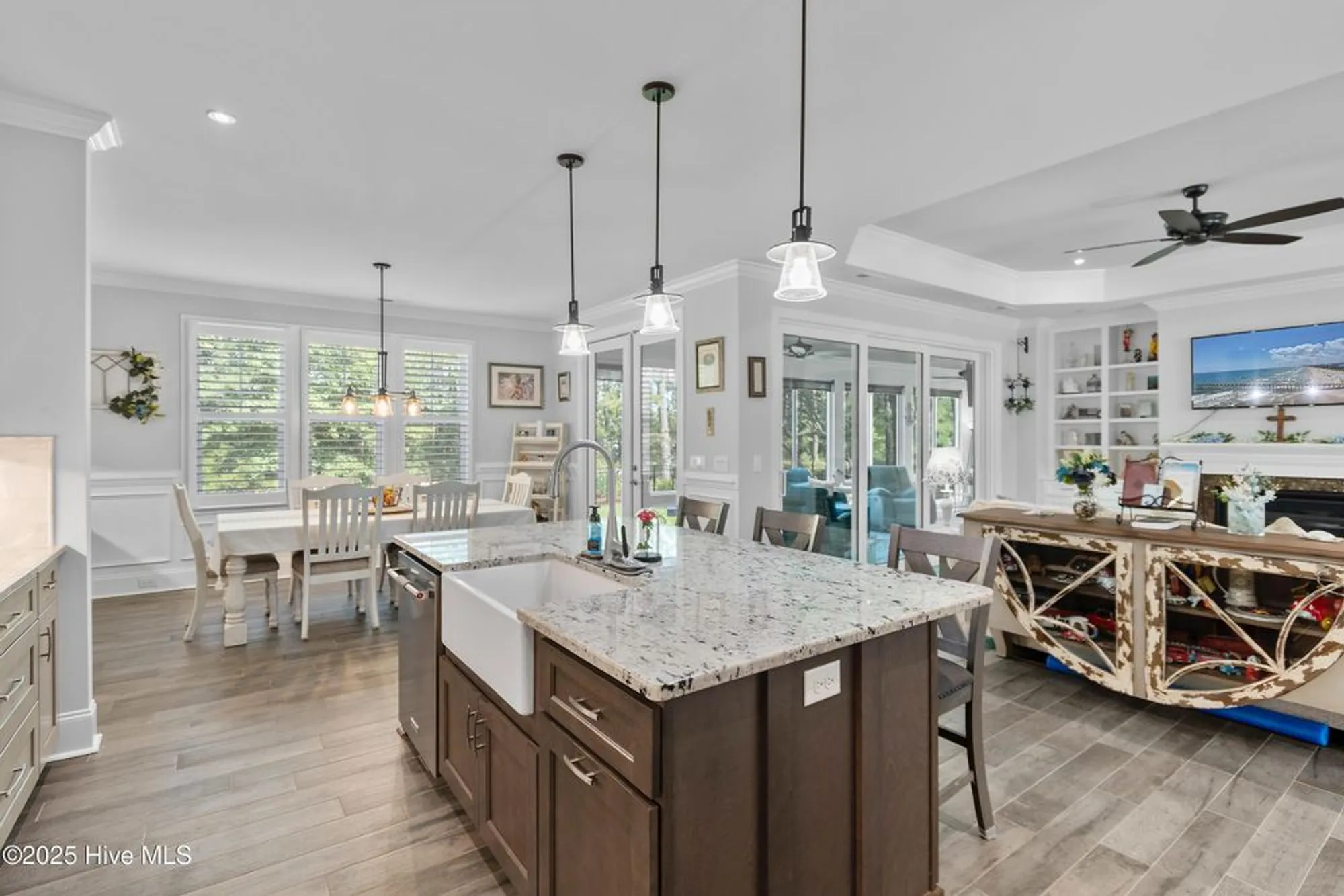 Property Slideshow image 3 of 94 | 6606 cadbury ln, Ocean Isle Beach, NC, 28469