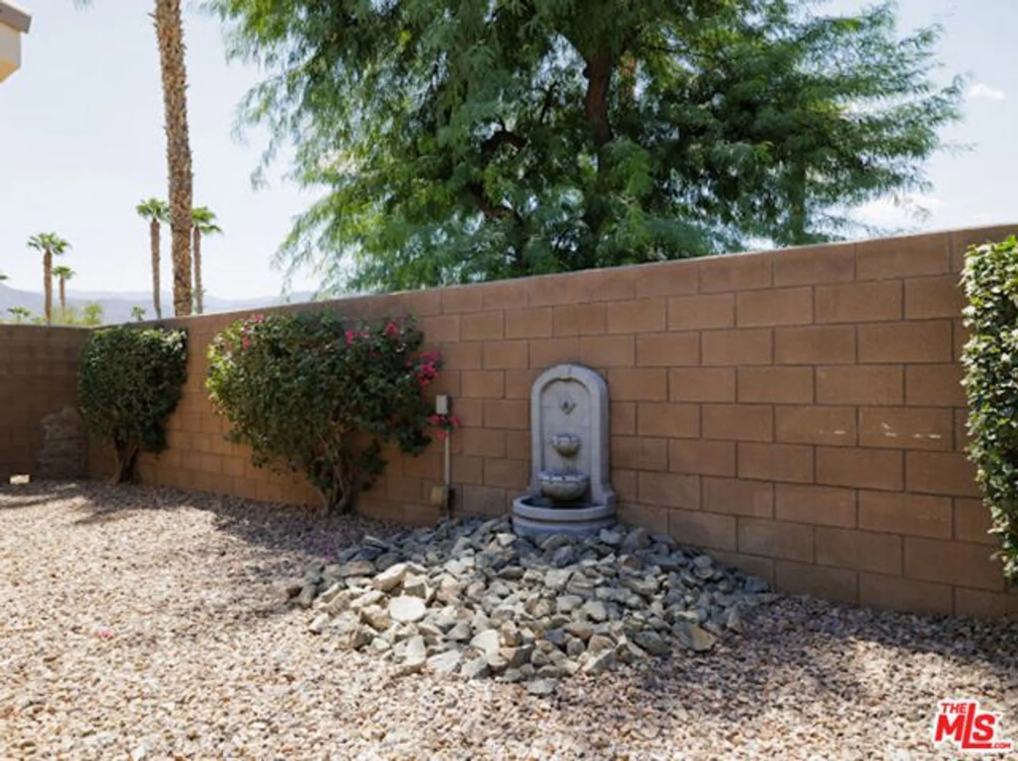 Property Slideshow image 32 of 38 | 81634 desert willow dr, La Quinta, CA, 92253