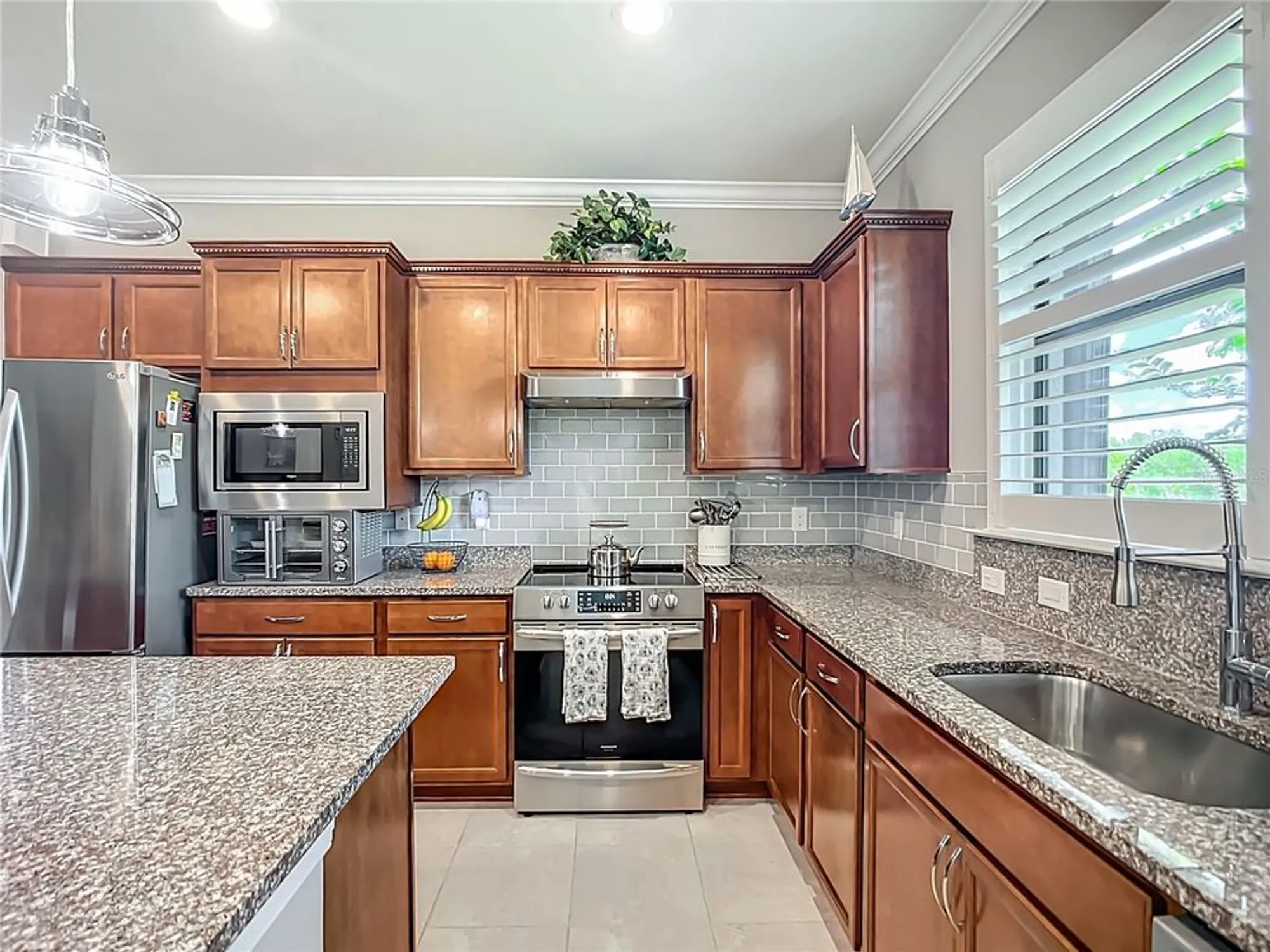 Property Slideshow image 10 of 33 | 2525 daisy dr, North Port, FL, 34289