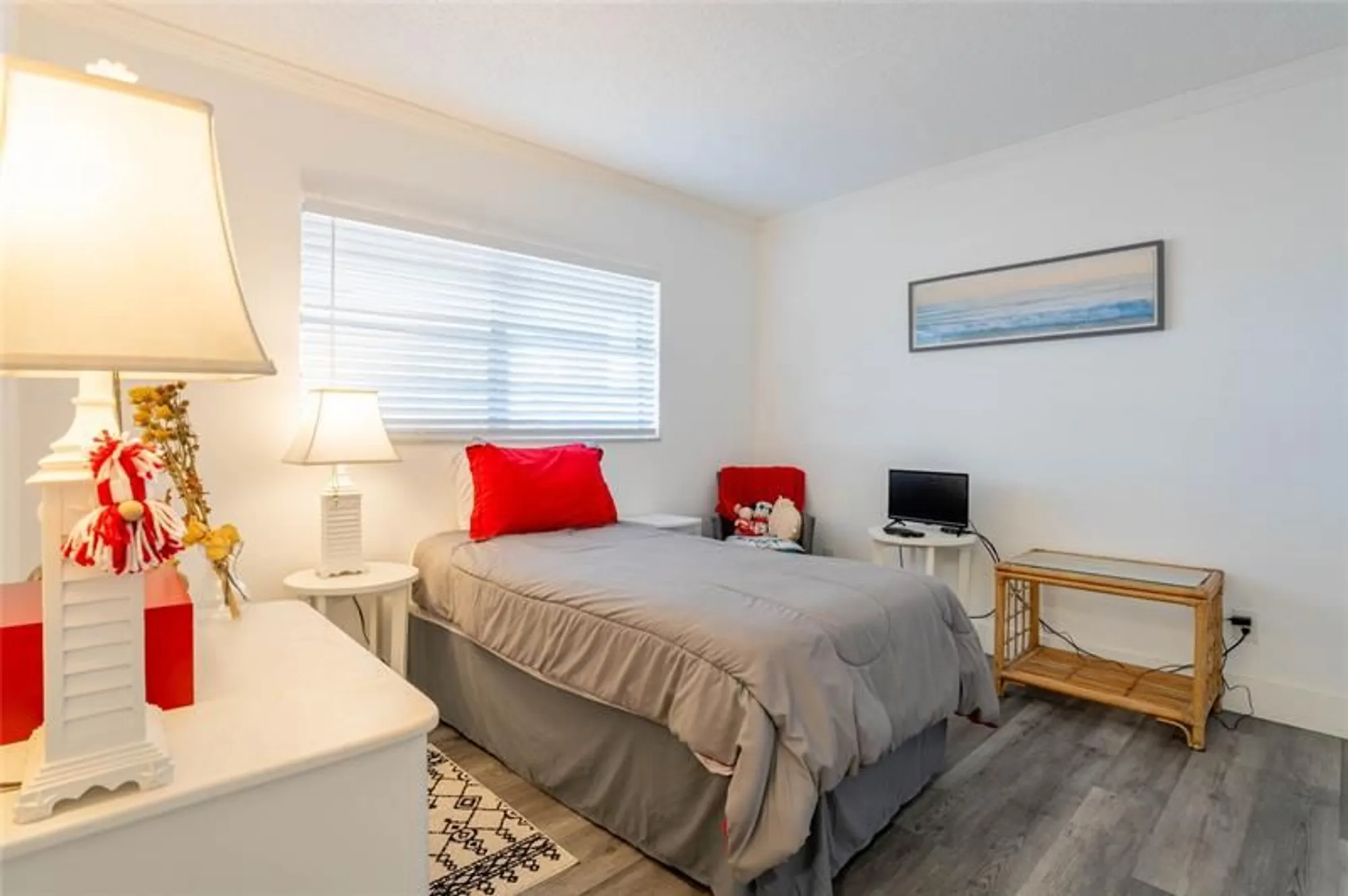 Property Slideshow image 19 of 31 | 1000 country club dr 403, Margate, FL, 33063