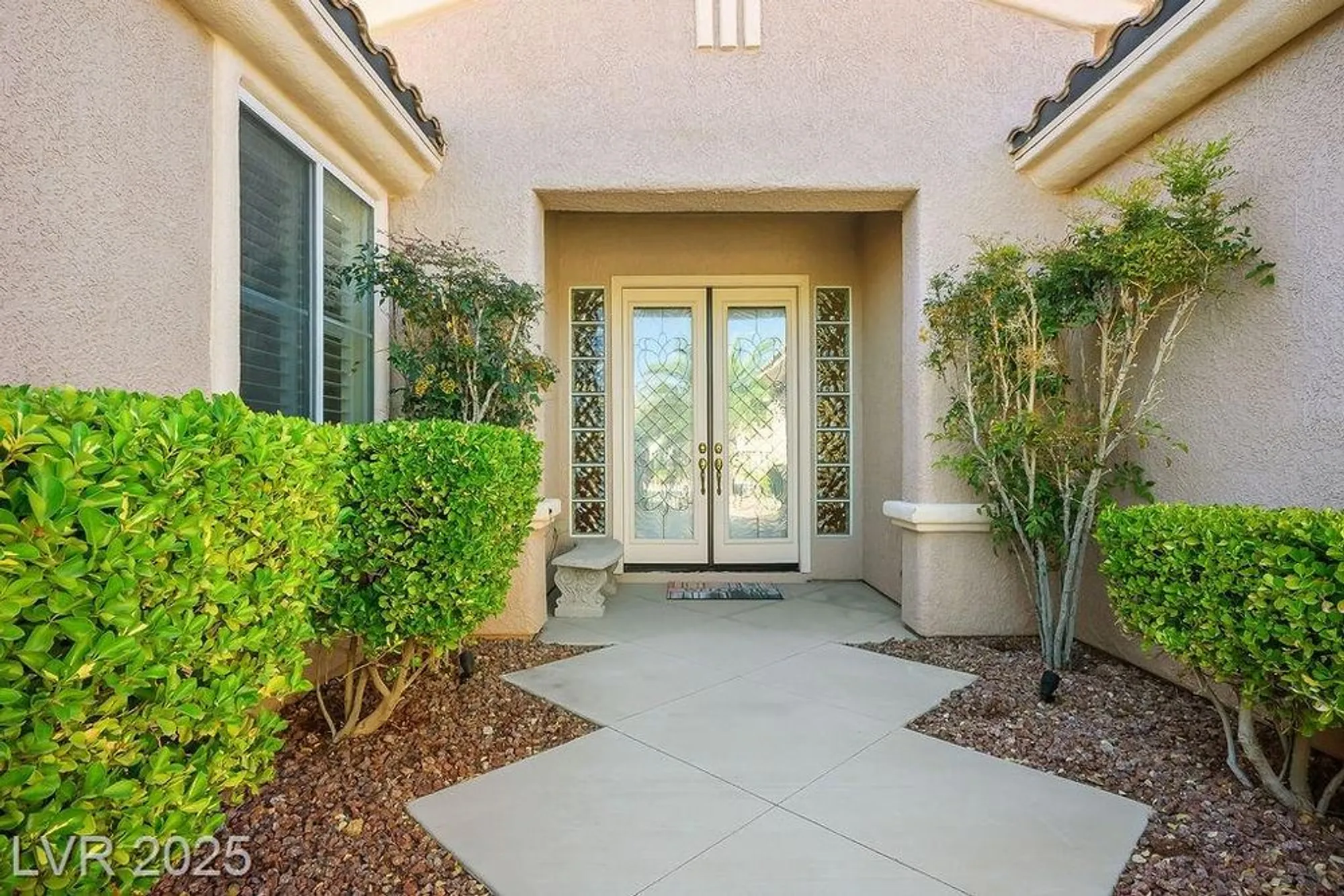 Property Slideshow image 8 of 64 | 5123 vincitor st, Las Vegas, NV, 89135