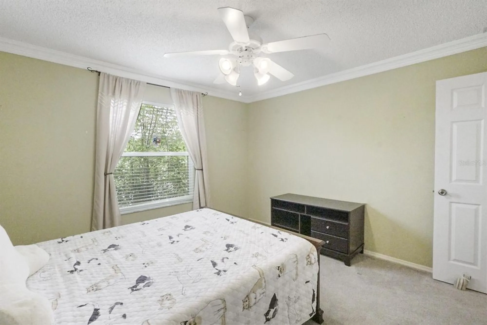 Property Slideshow image 25 of 32 | 17423 se 77th helmsdale ct, The Villages, FL, 32162