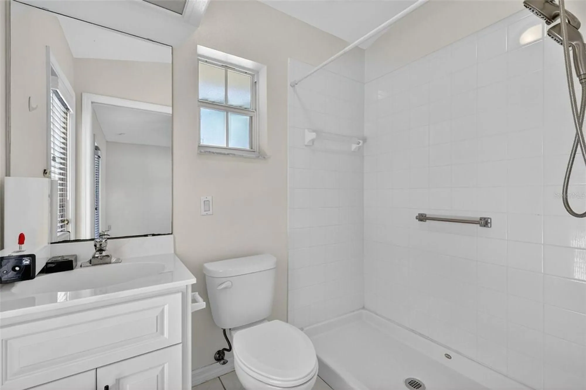 Property Slideshow image 35 of 66 | 21607 regency park ln, Leesburg, FL, 34748