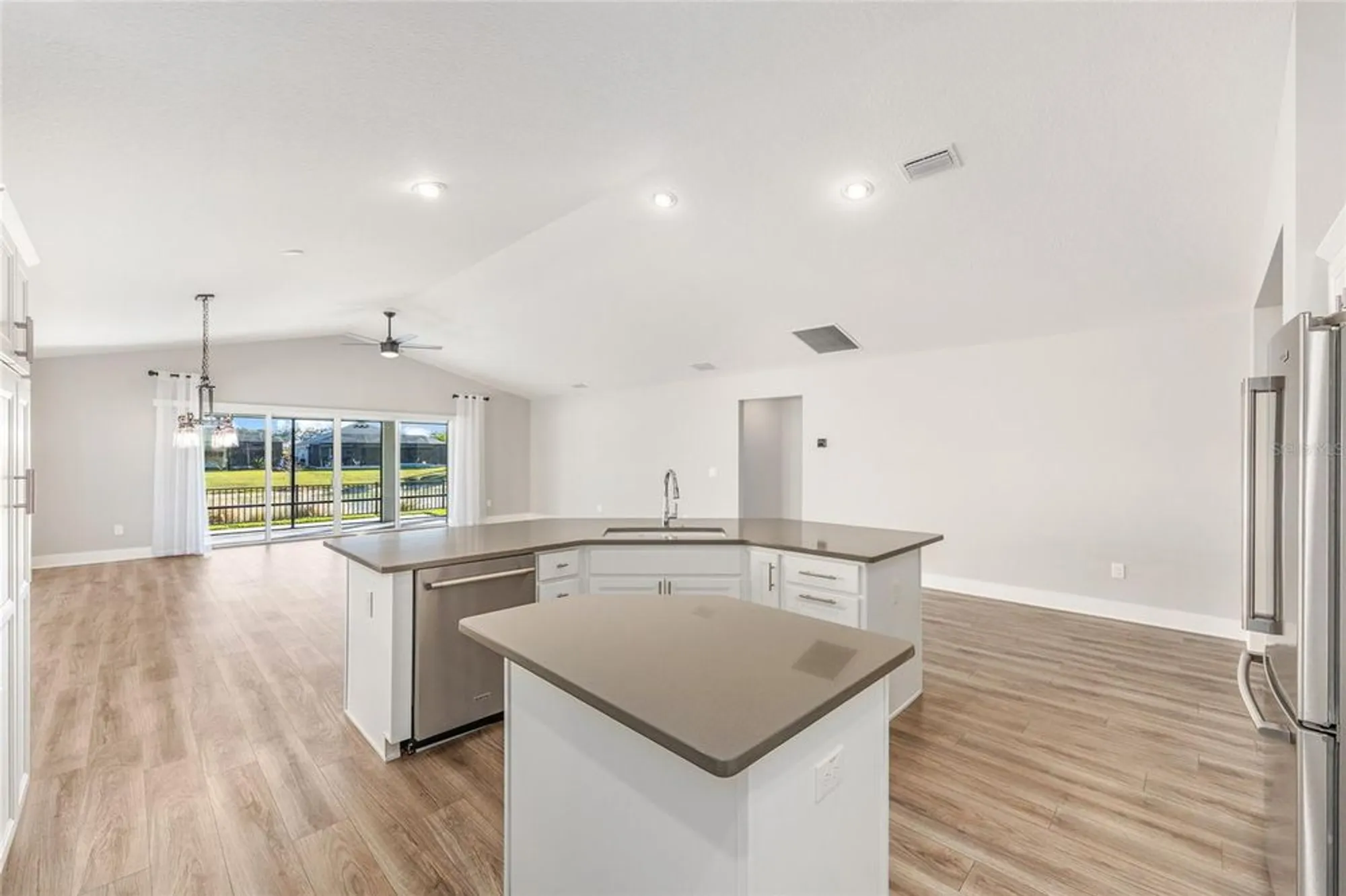 Property Slideshow image 11 of 42 | 5631 fernandes ct, The Villages, FL, 32163