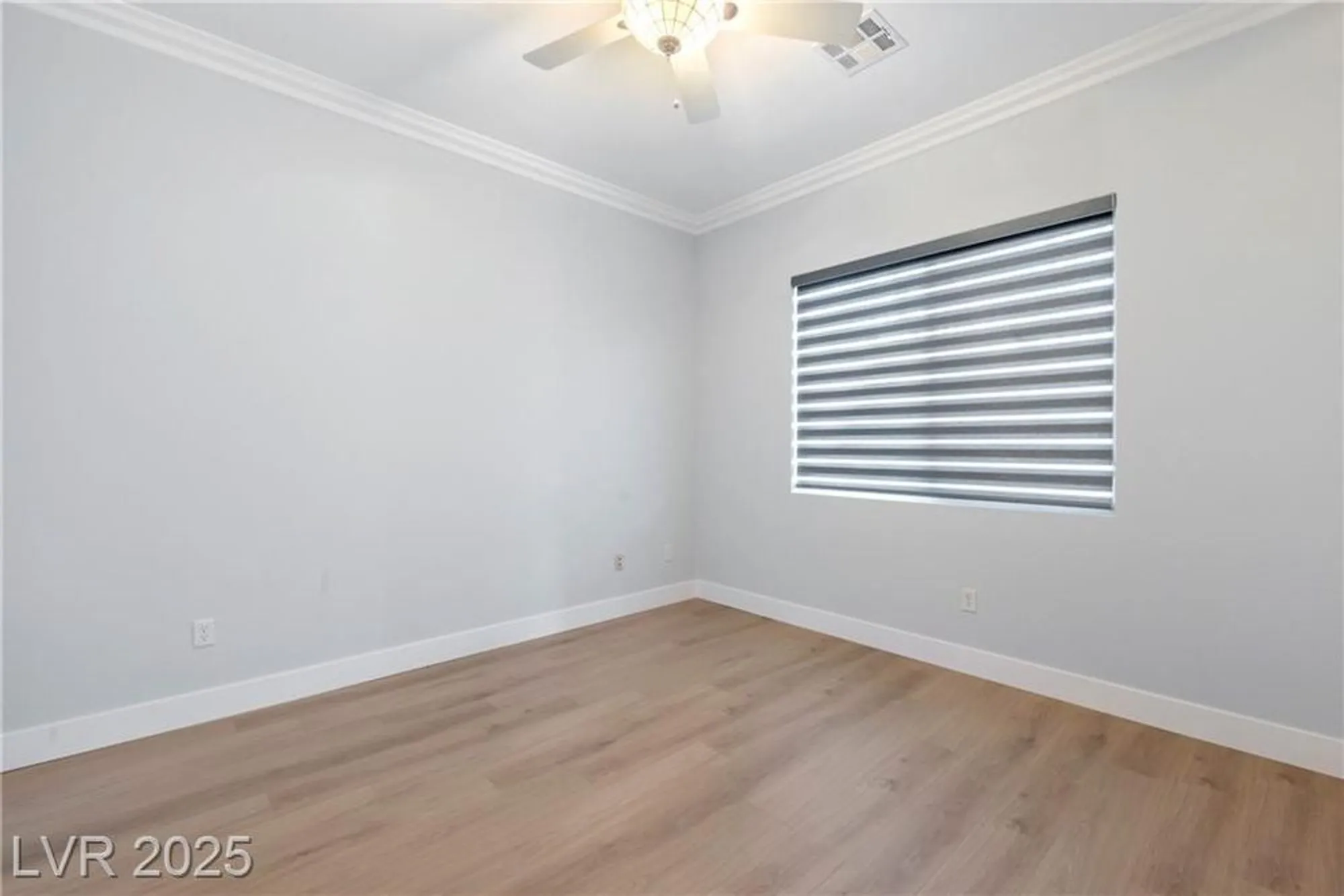 Property Slideshow image 34 of 46 | 10534 mandarino ave, Las Vegas, NV, 89135