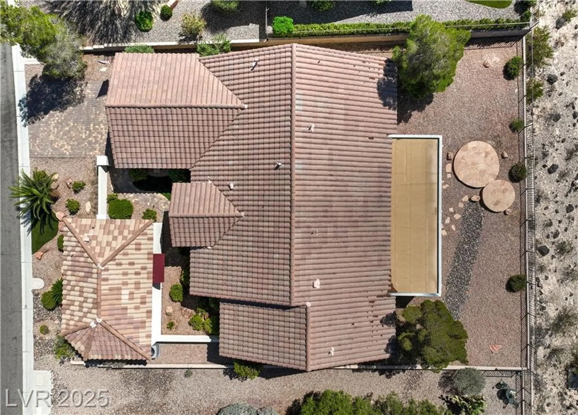 Property Slideshow image 4 of 52 | 1717 warrington dr, Henderson, NV, 89052