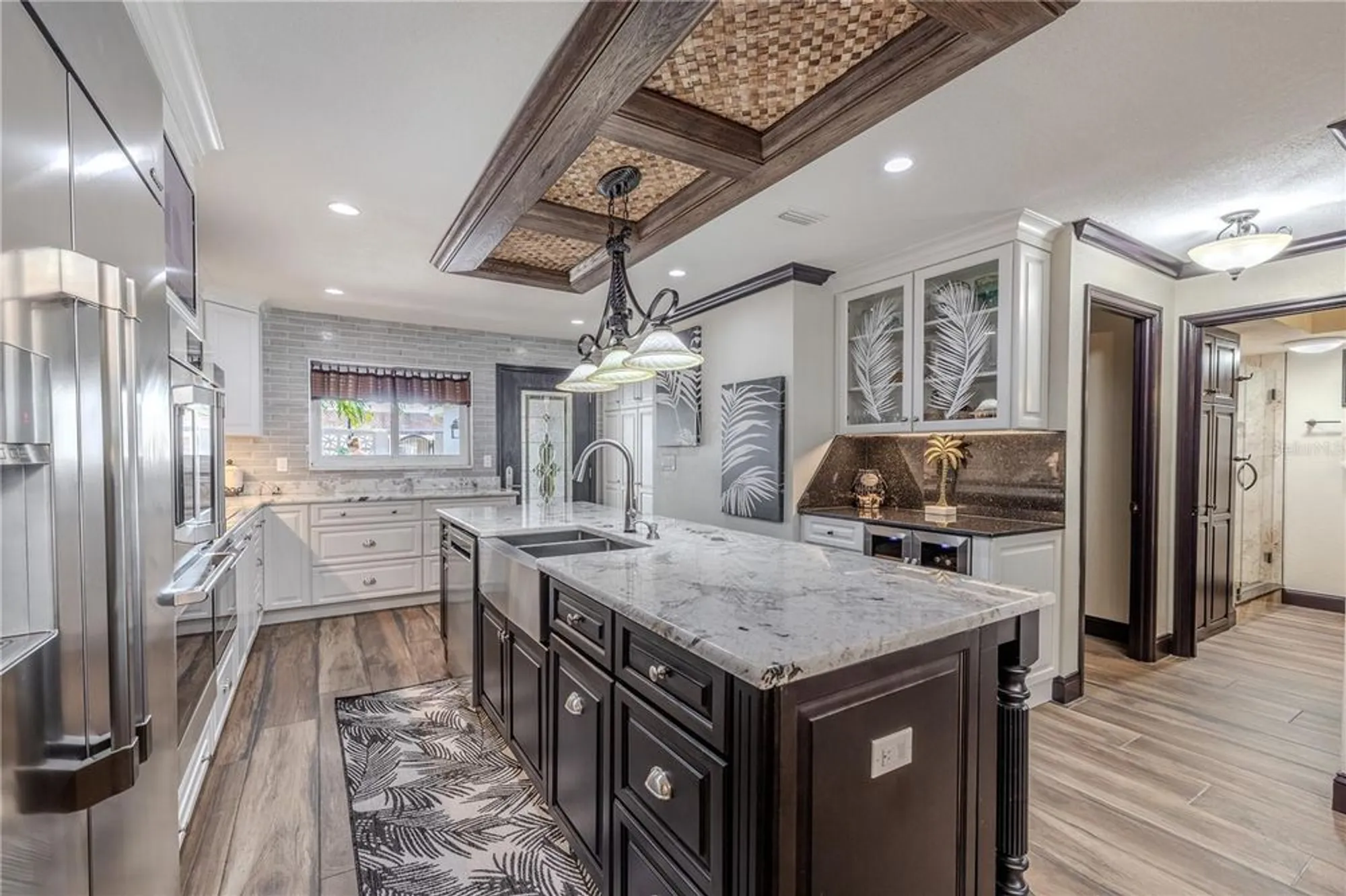 Property Slideshow image 11 of 64 | 345 boca ciega point blvd, Saint Petersburg, FL, 33708