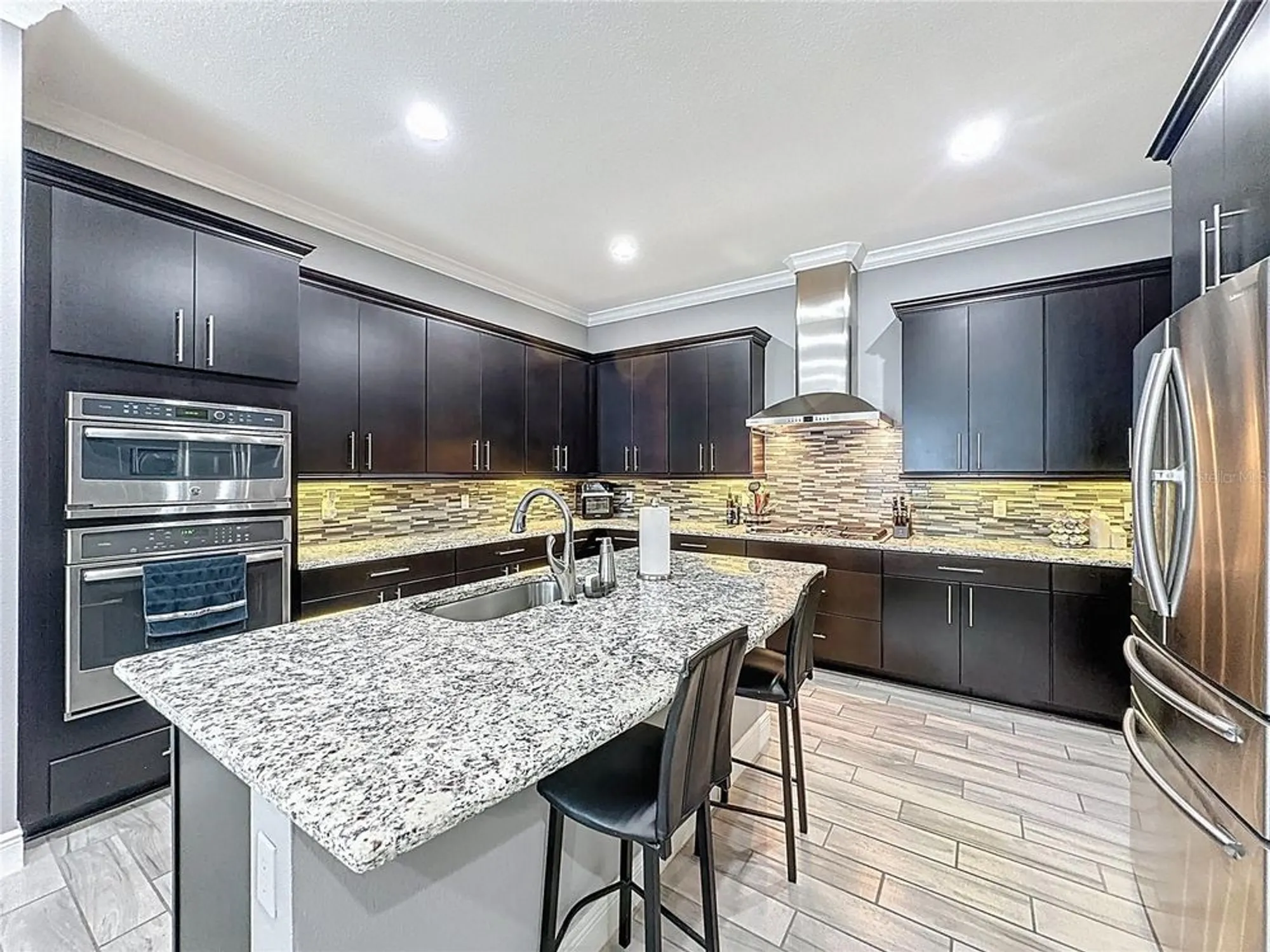 Property Slideshow image 22 of 97 | 107 balmy coast rd, Groveland, FL, 34736