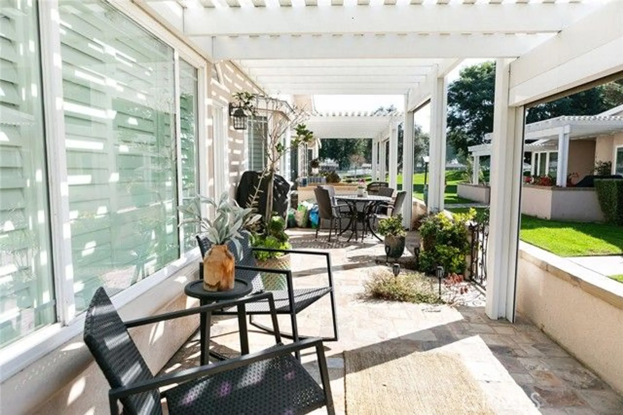Property Slideshow image 24 of 31 | 1790 sunningdale rd apt 15g, Seal Beach, CA, 90740