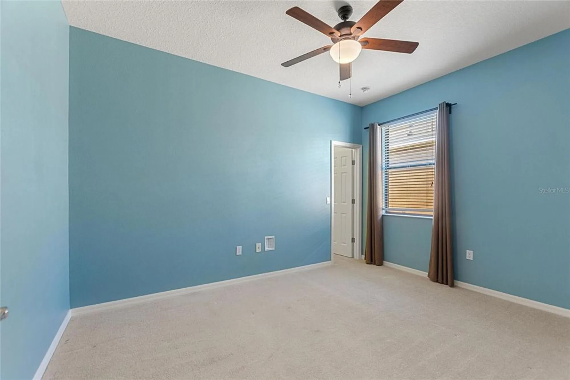 Property Slideshow image 13 of 44 | 555 presido park pl, Kissimmee, FL, 34759