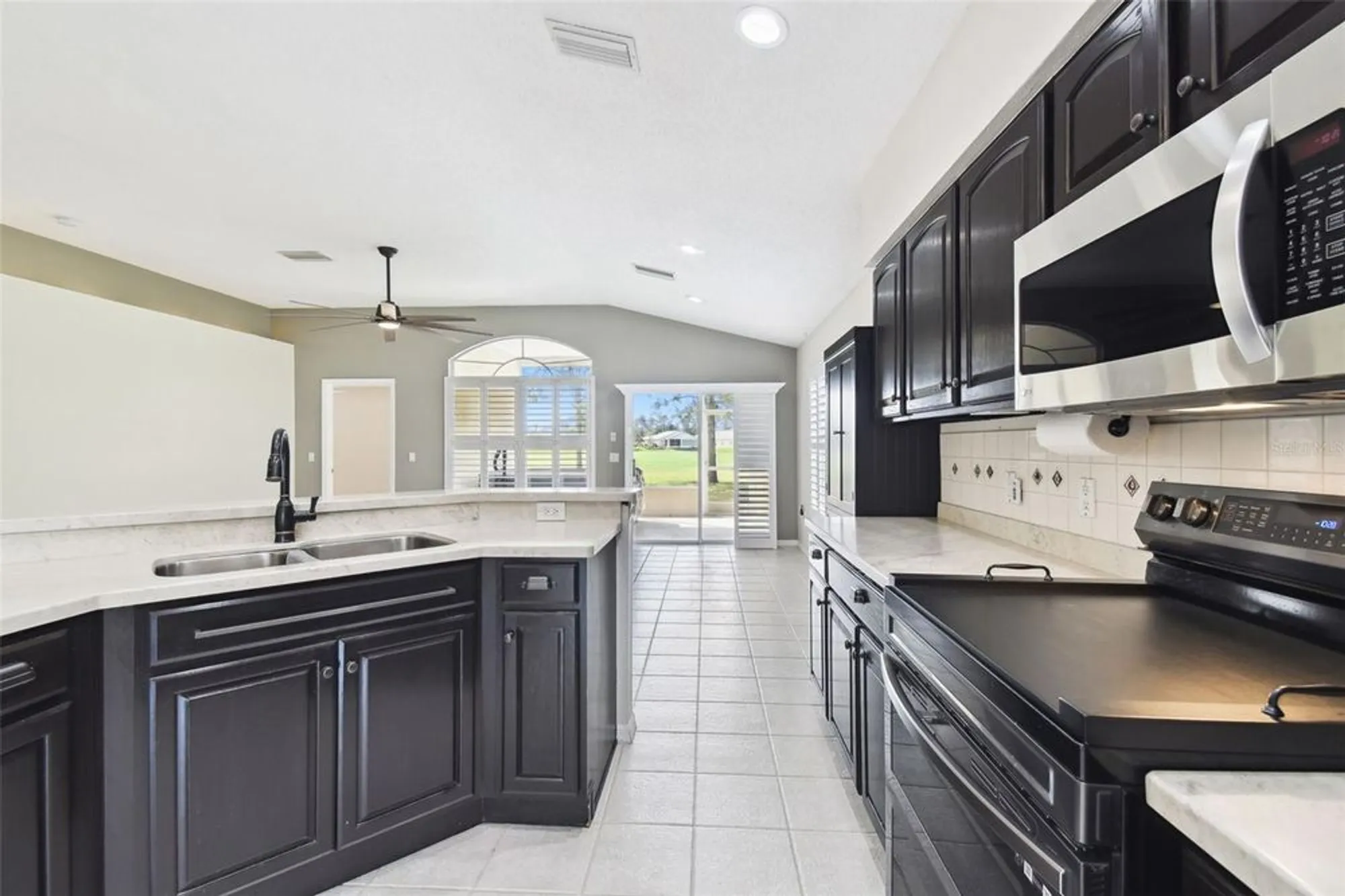 Property Slideshow image 13 of 57 | 11732 wheatfield loop, Hudson, FL, 34667