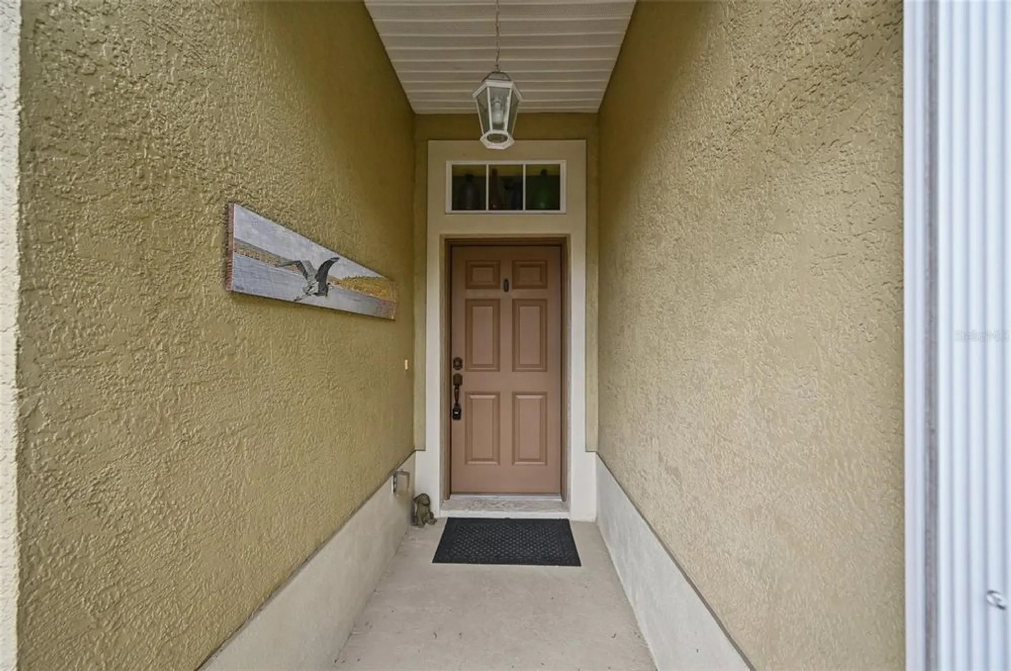 Property Slideshow image 4 of 61 | 2103 grantham greens dr, Sun City Center, FL, 33573