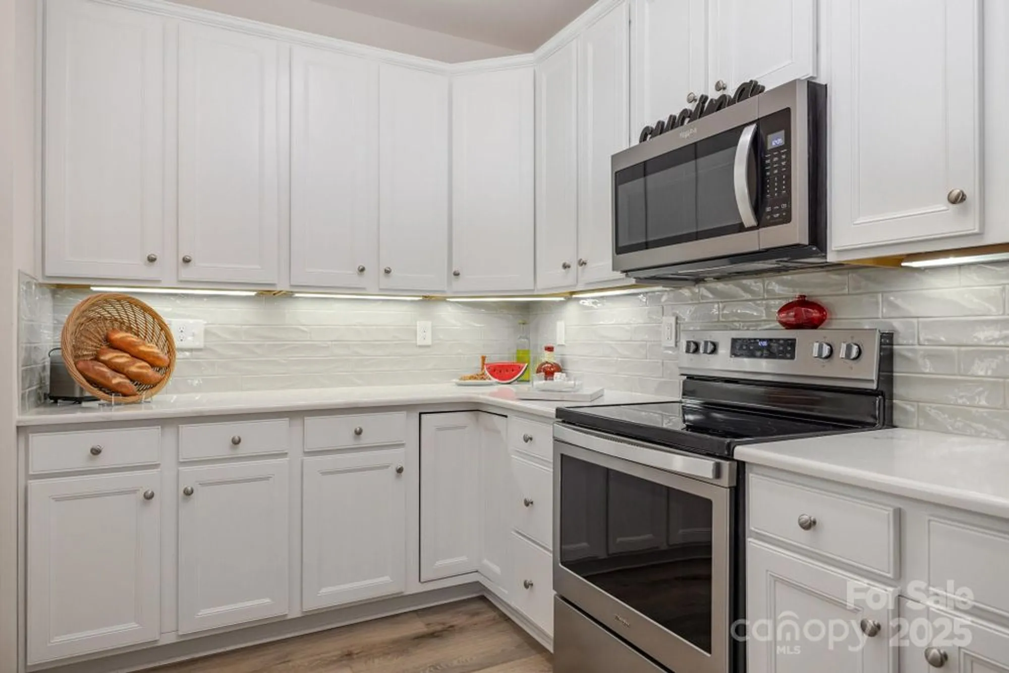 Property Slideshow image 15 of 35 | 881 platinum dr, Fort Mill, SC, 29708