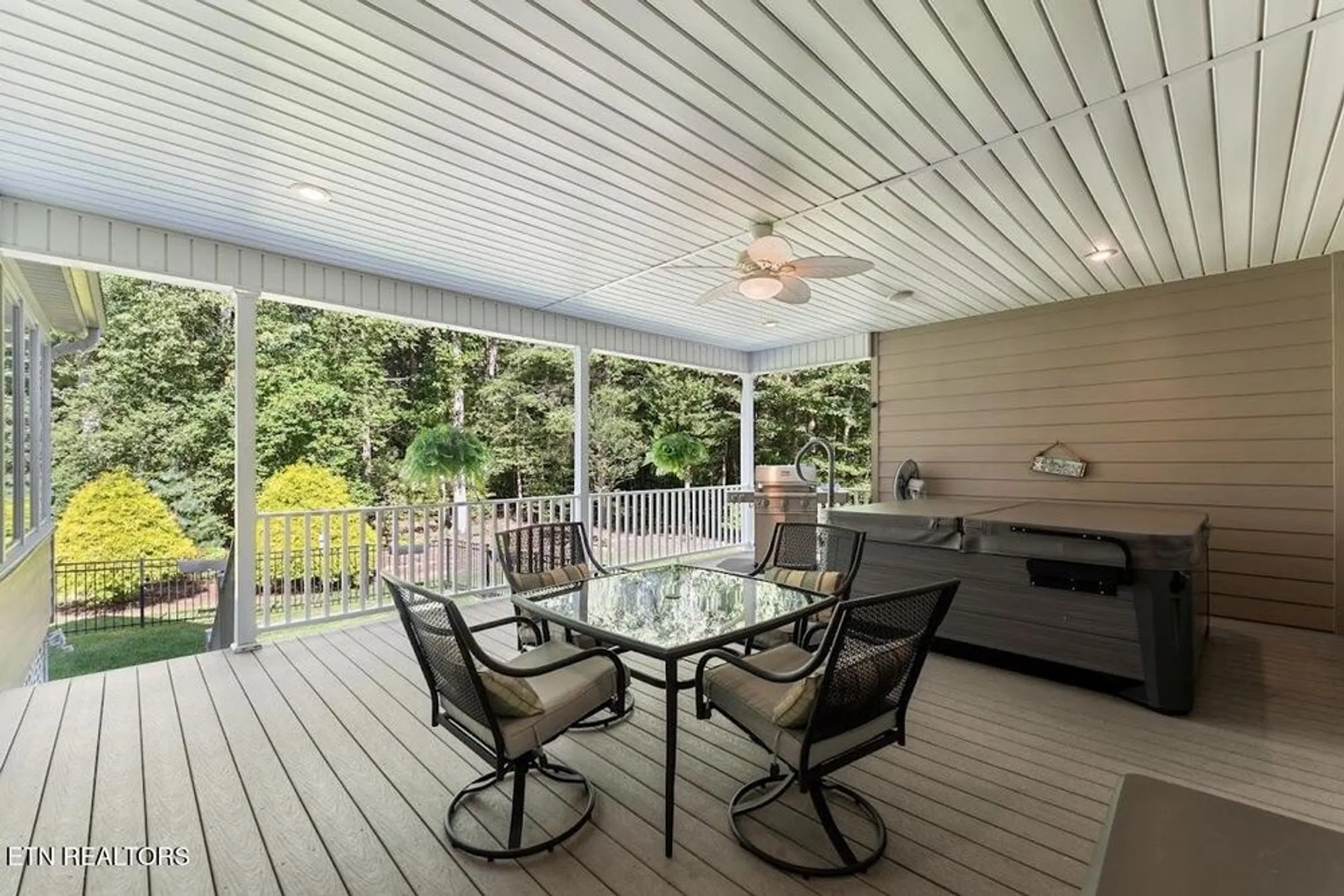 Property Slideshow image 32 of 42 | 151 forest view dr, Crossville, TN, 38558