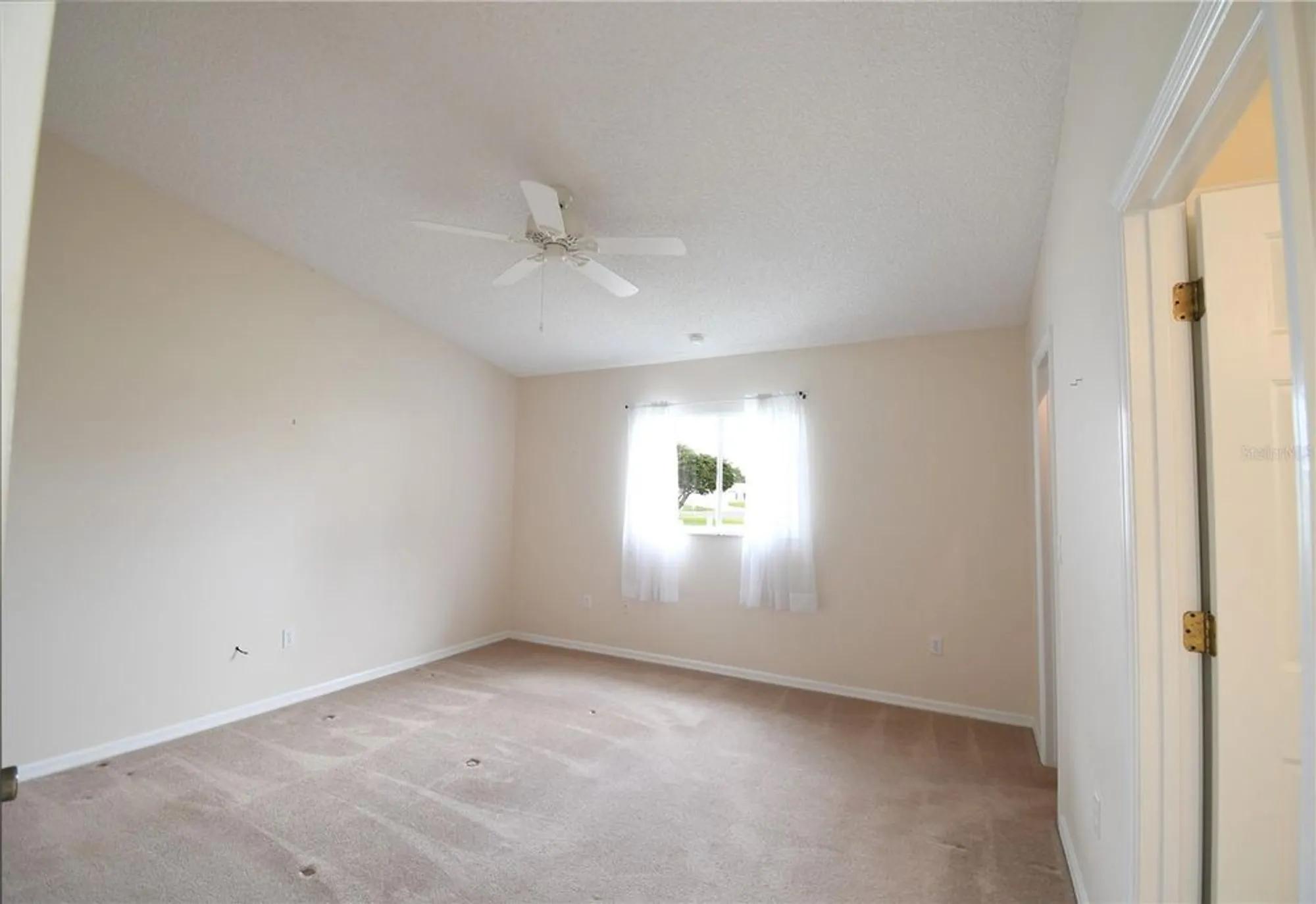 Property Slideshow image 11 of 21 | 10442 se 179th pl, Summerfield, FL, 34491