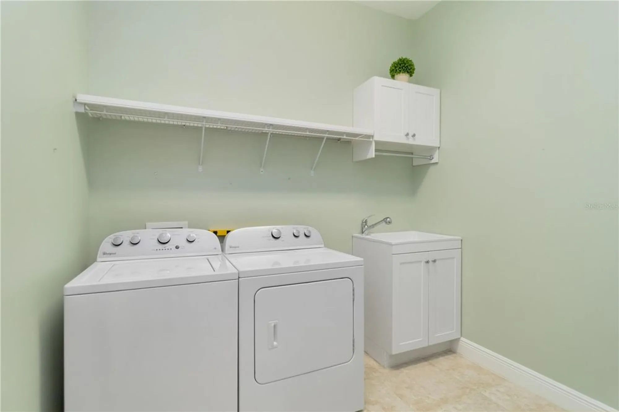 Property Slideshow image 34 of 75 | 10618 corkwood ct, Venice, FL, 34293