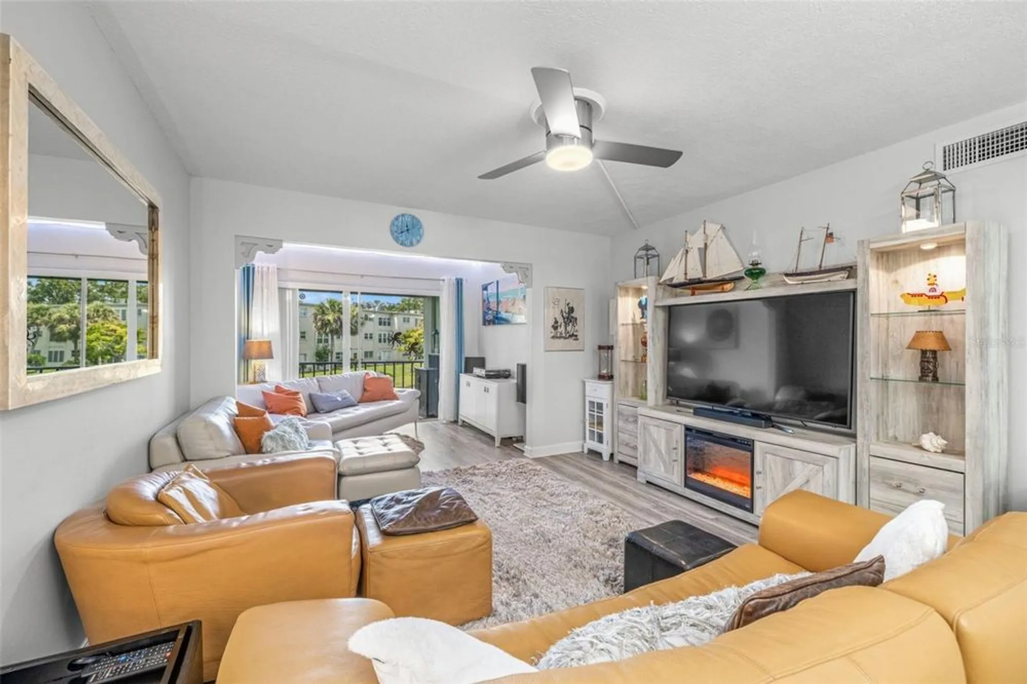 Property Slideshow image 15 of 62 | 946 virginia st apt 207, Dunedin, FL, 34698
