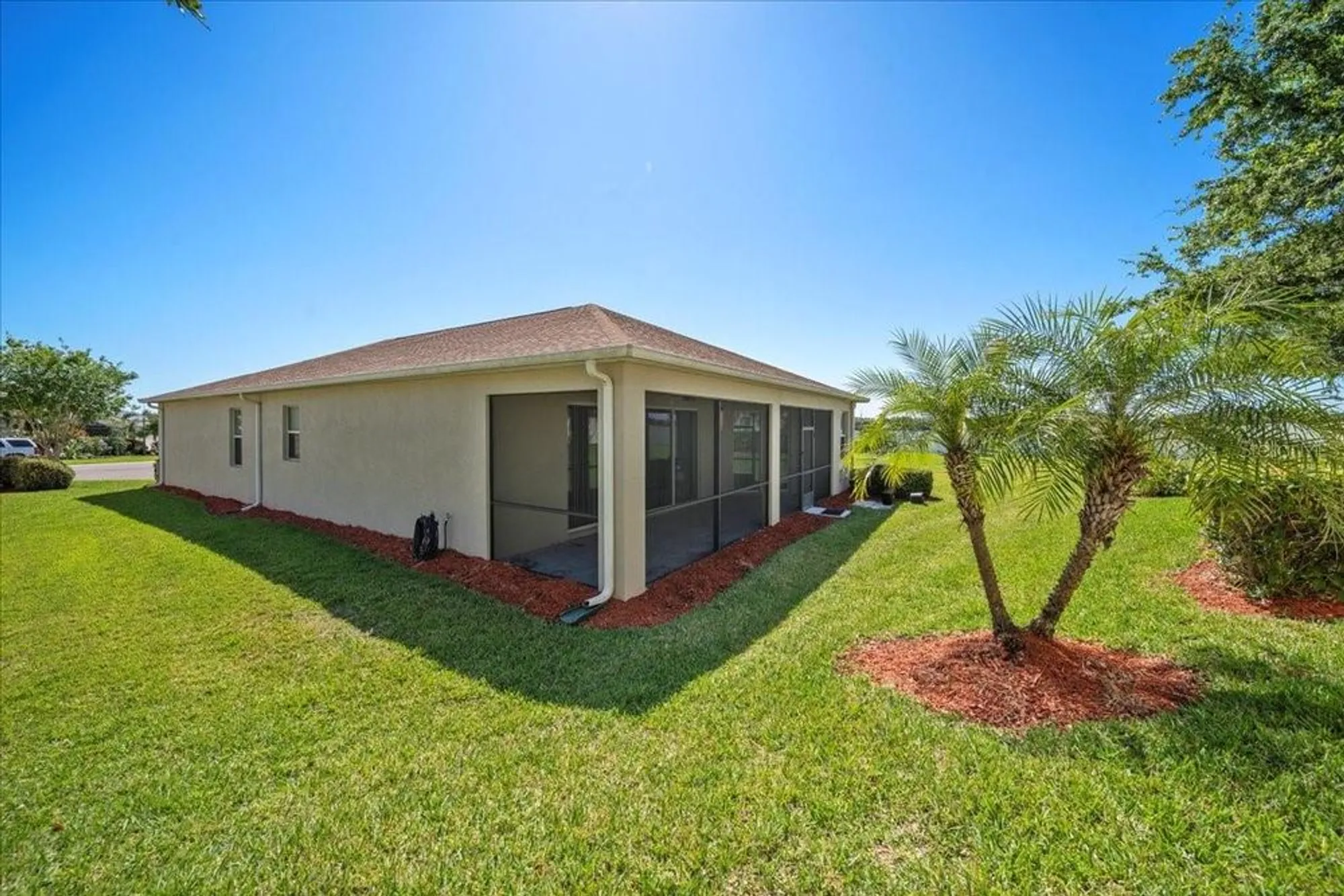 Property Slideshow image 34 of 69 | 3565 raleigh dr, Winter Haven, FL, 33884